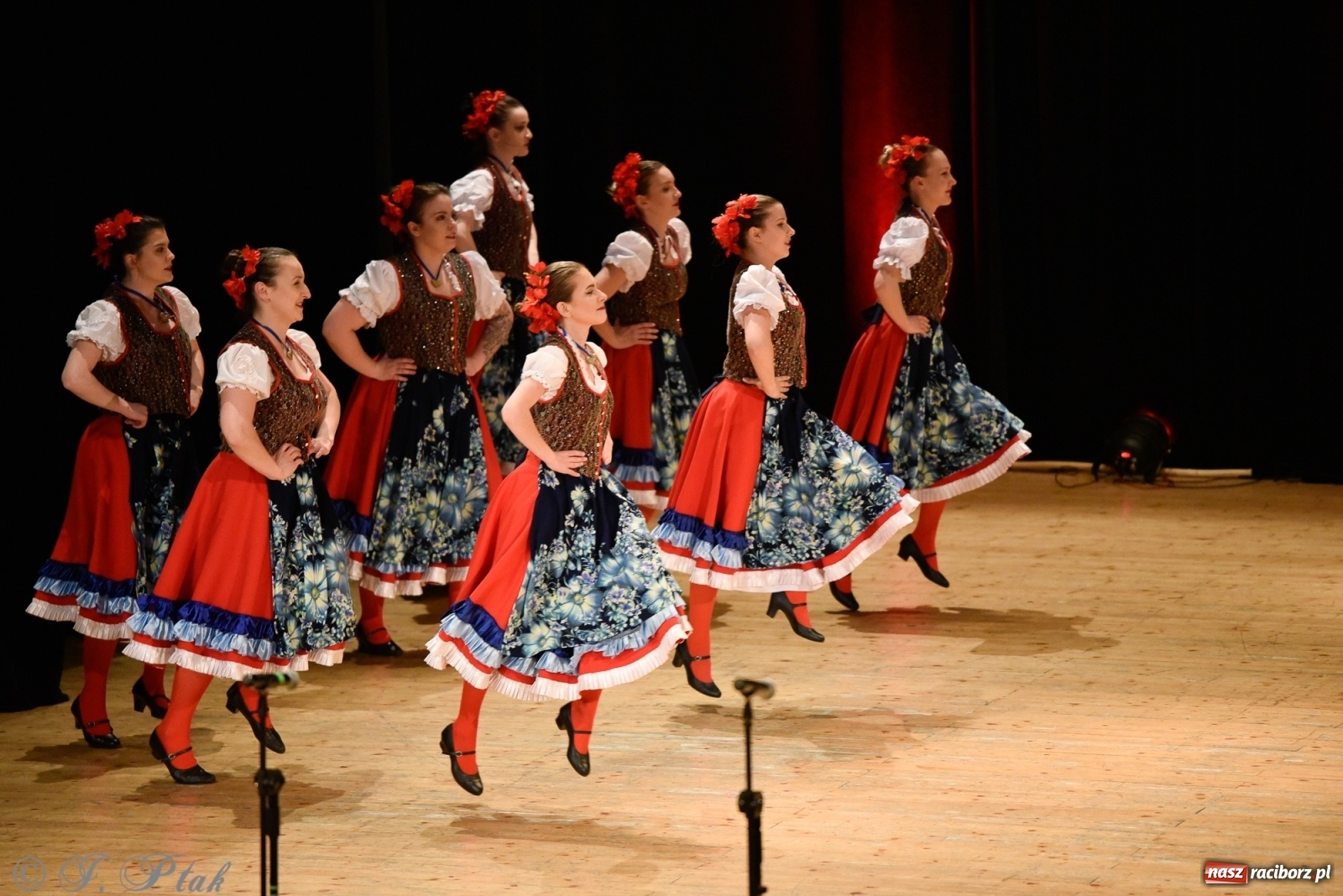 Zdjęcie w galerii na portalu naszraciborz.pl: Łężczok wytańczył ponad 10 tys. dla małej Sophie wiadomości z regionu