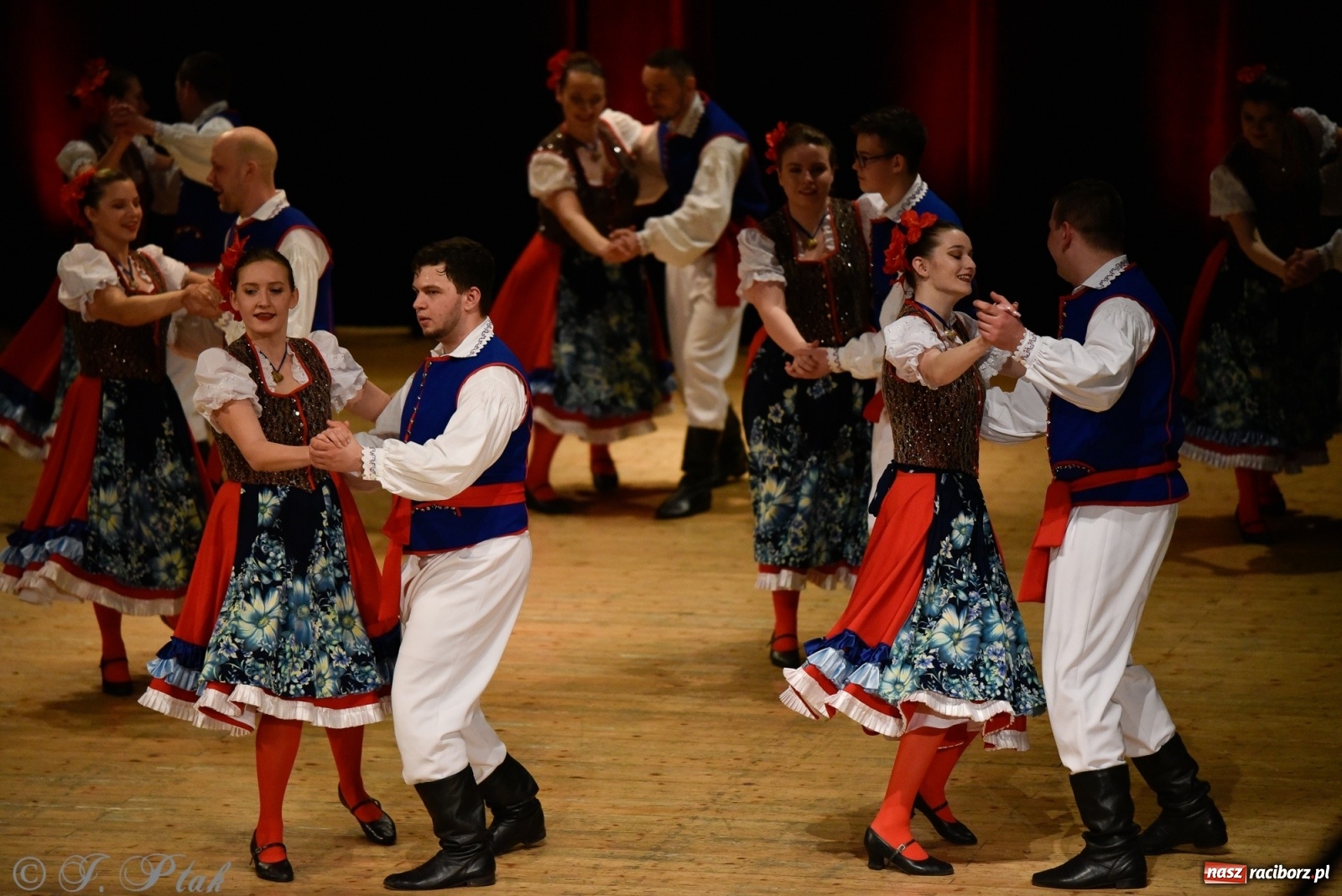 Zdjęcie w galerii na portalu naszraciborz.pl: Łężczok wytańczył ponad 10 tys. dla małej Sophie wiadomości z regionu