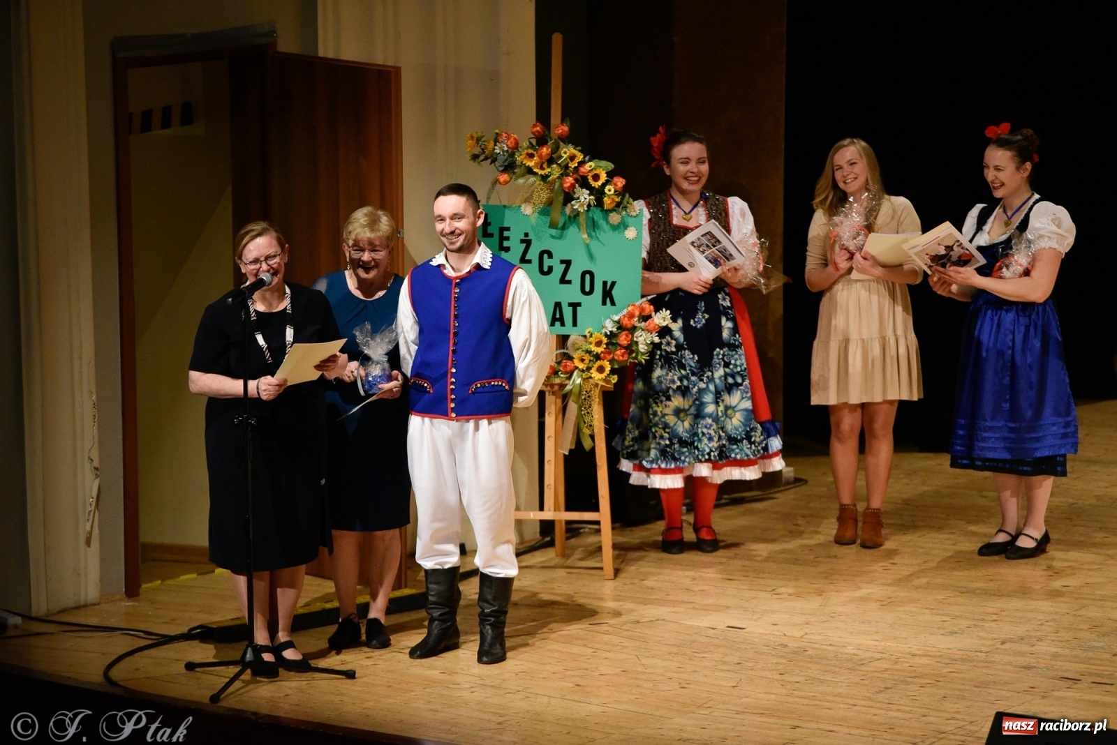 Zdjęcie w galerii na portalu naszraciborz.pl: Łężczok wytańczył ponad 10 tys. dla małej Sophie wiadomości z regionu