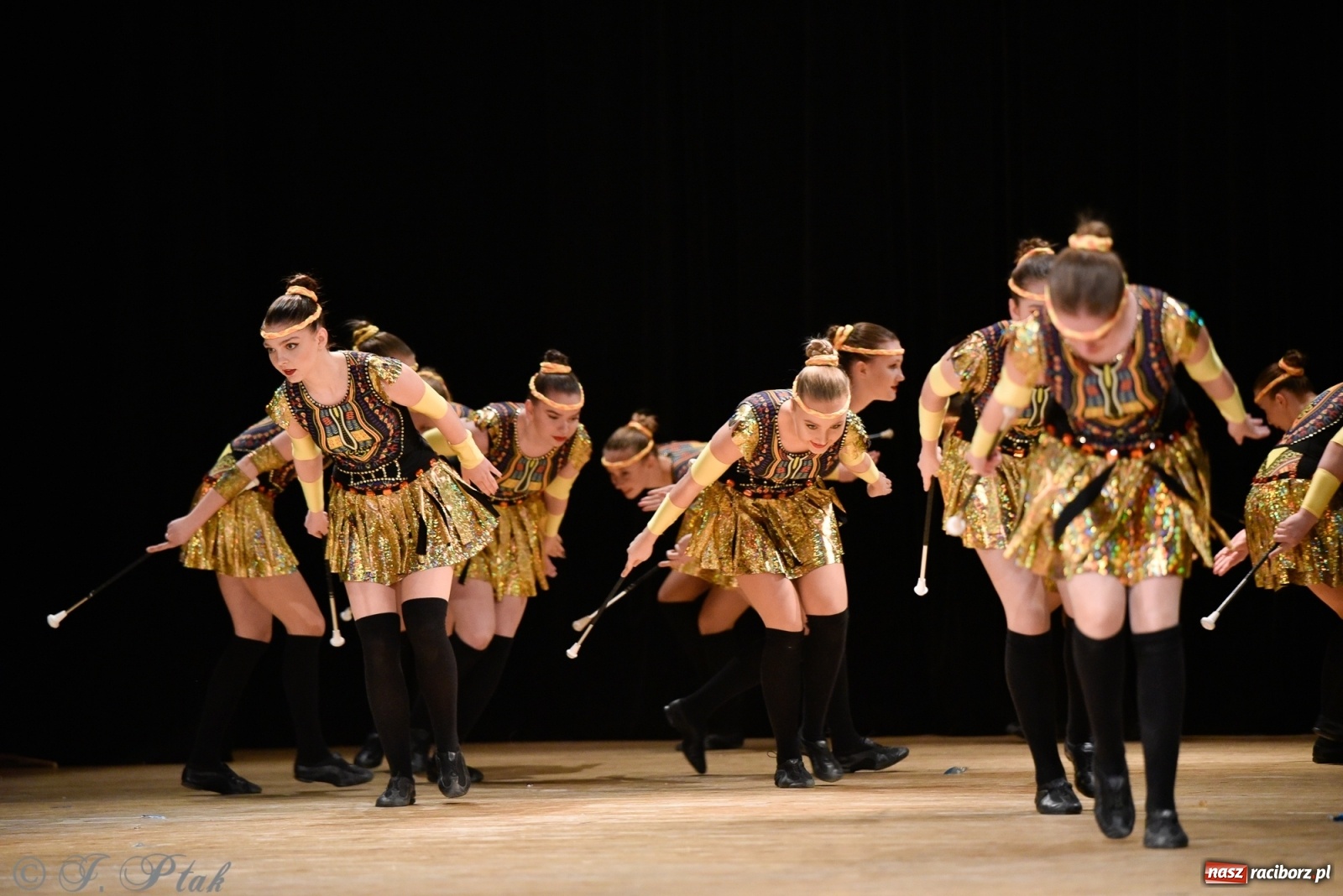 Zdjęcie w galerii na portalu naszraciborz.pl: Łężczok wytańczył ponad 10 tys. dla małej Sophie wiadomości z regionu