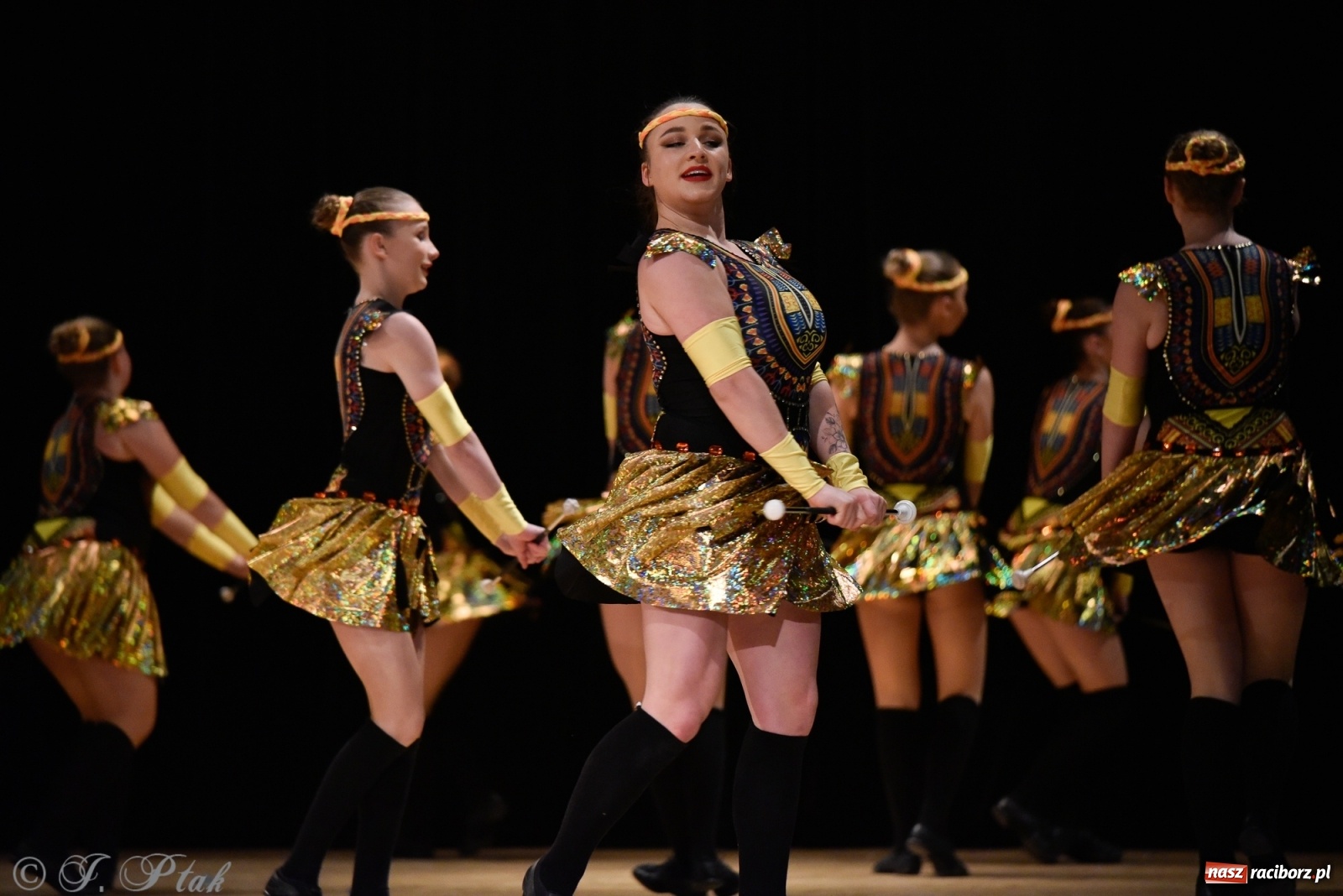 Zdjęcie w galerii na portalu naszraciborz.pl: Łężczok wytańczył ponad 10 tys. dla małej Sophie wiadomości z regionu