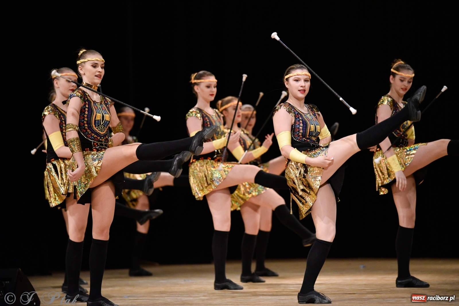 Zdjęcie w galerii na portalu naszraciborz.pl: Łężczok wytańczył ponad 10 tys. dla małej Sophie wiadomości z regionu