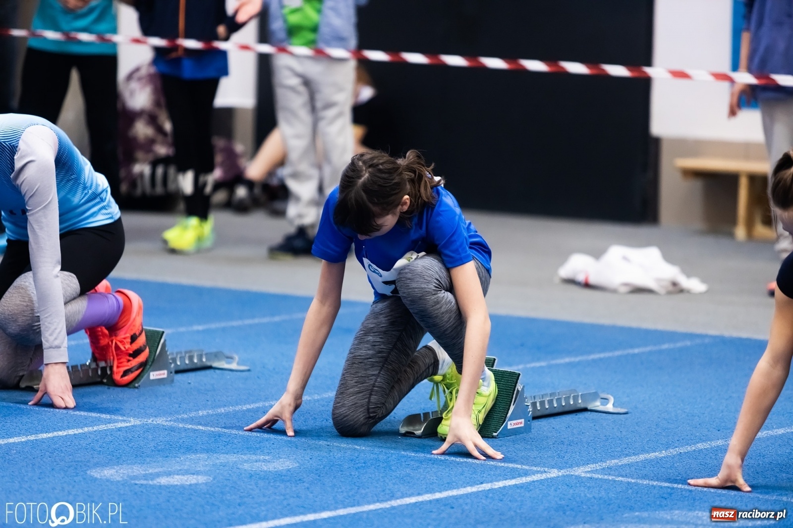 Zdjęcie w galerii na portalu naszraciborz.pl: Królowa sportu w Raciborzu. Halowe Mistrzostwa Śląska w hali ZSOMS [FOTO i WIDEO] wiadomości z regionu