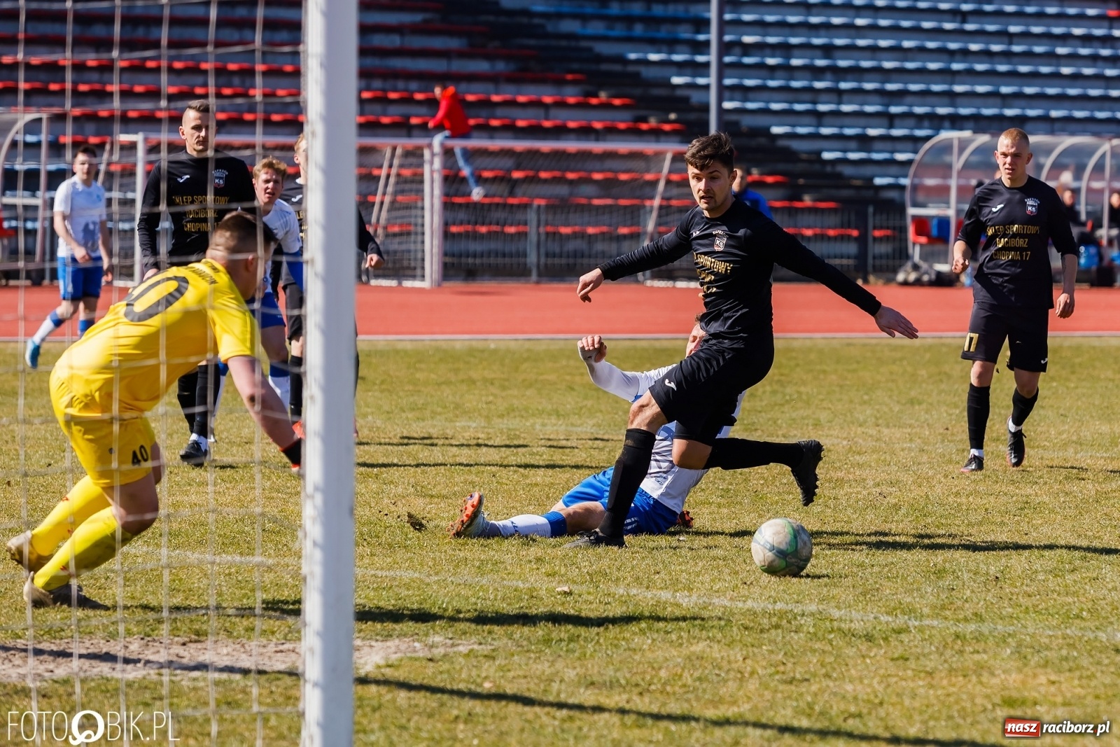 Zdjęcie w galerii na portalu naszraciborz.pl: Co z tą Unią? Tylko remis w derbowej potyczce [FOTO] wiadomości z regionu