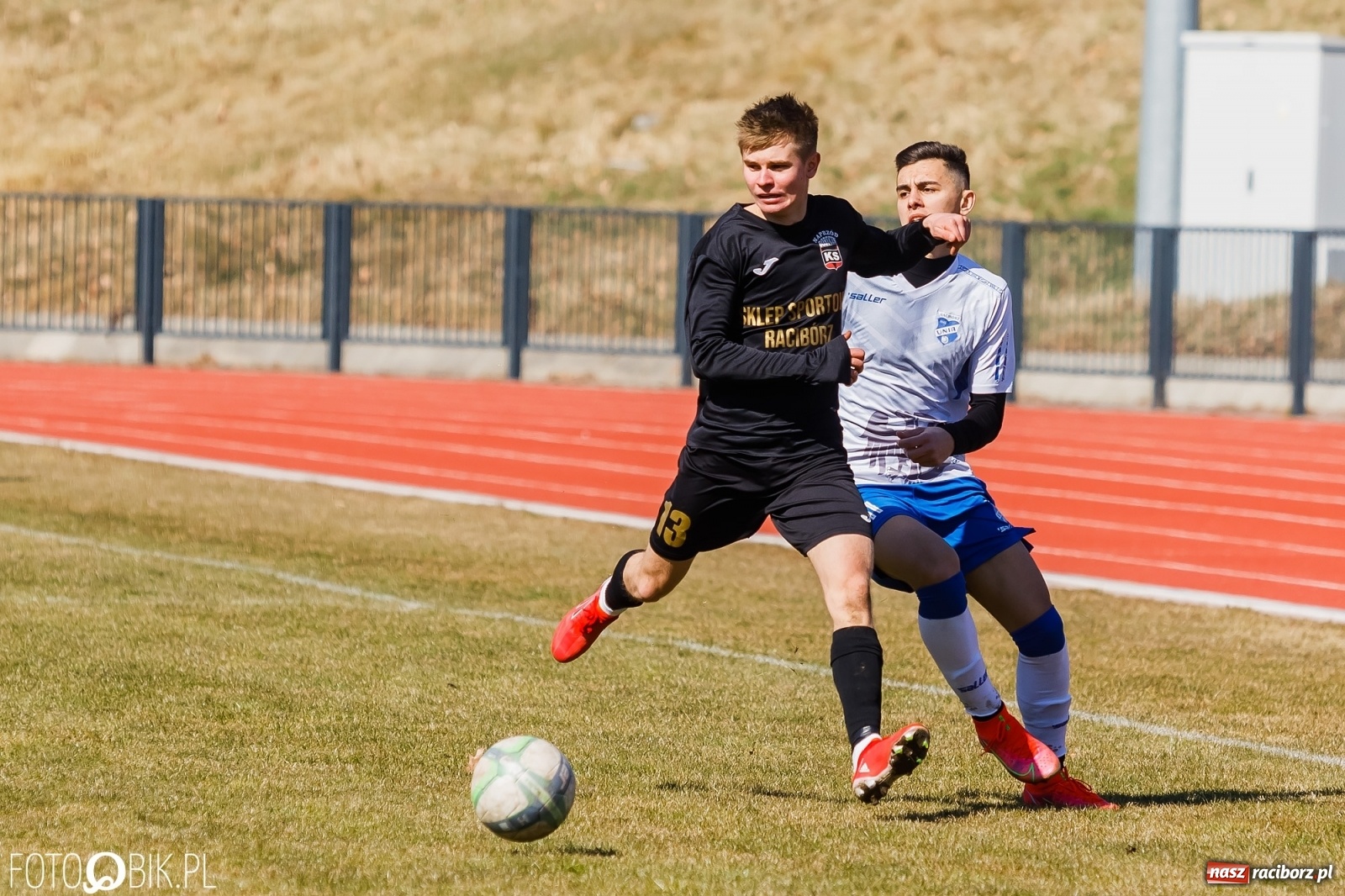 Zdjęcie w galerii na portalu naszraciborz.pl: Co z tą Unią? Tylko remis w derbowej potyczce [FOTO] wiadomości z regionu