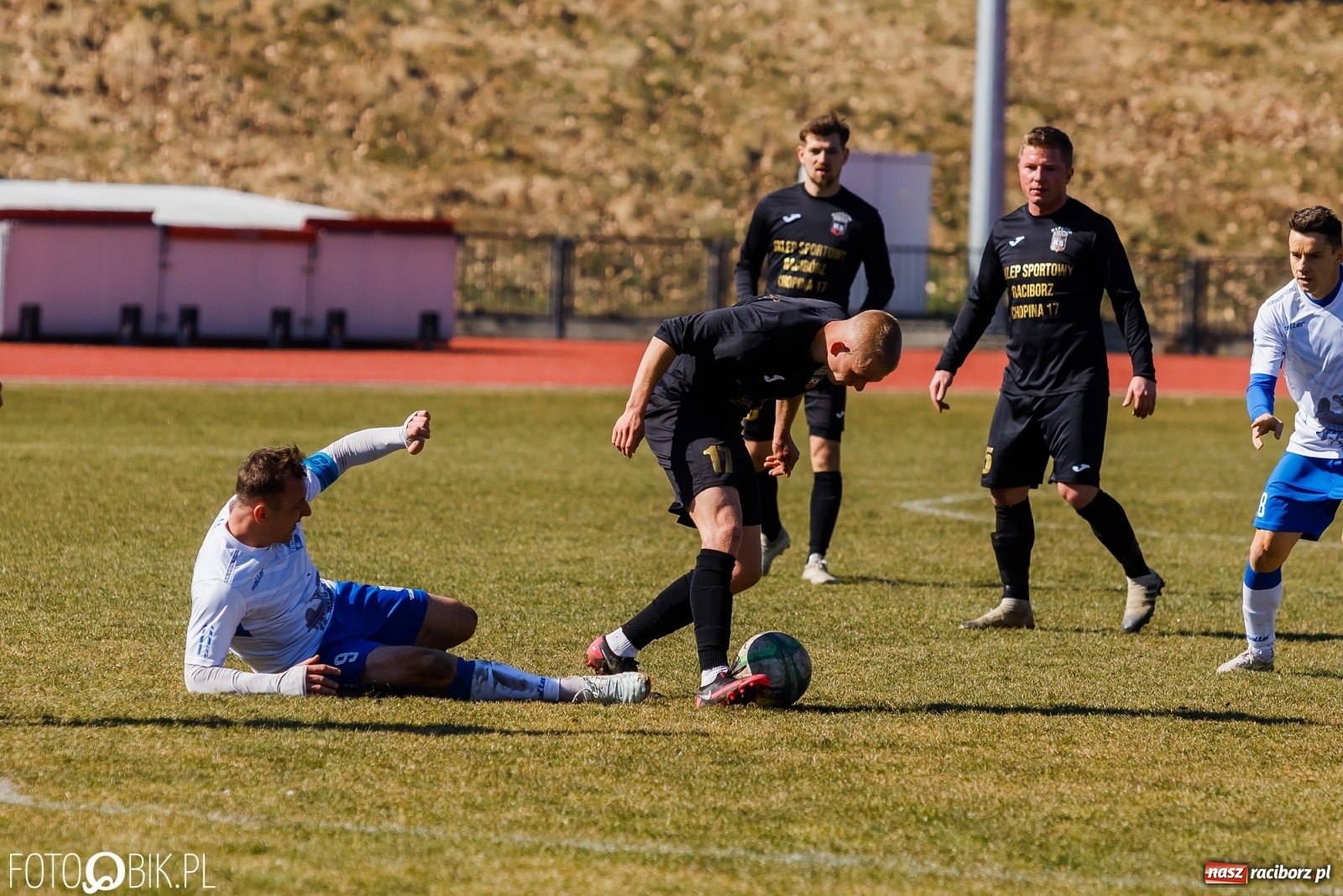 Zdjęcie w galerii na portalu naszraciborz.pl: Co z tą Unią? Tylko remis w derbowej potyczce [FOTO] wiadomości z regionu
