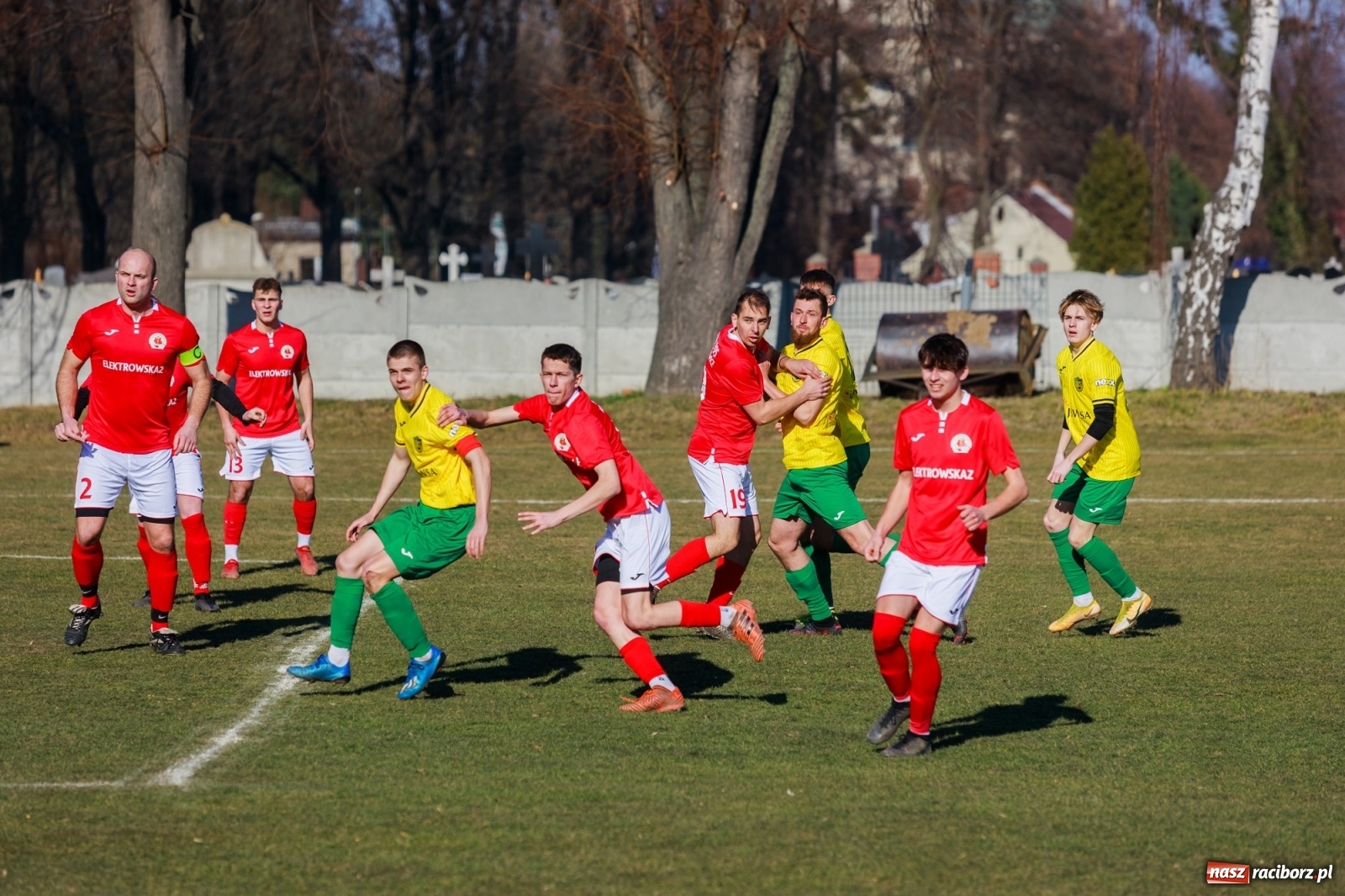 Zdjęcie w galerii na portalu naszraciborz.pl: Krzanowice zdeklasowały rezerwy Jastrzębia [FOTO] wiadomości z regionu