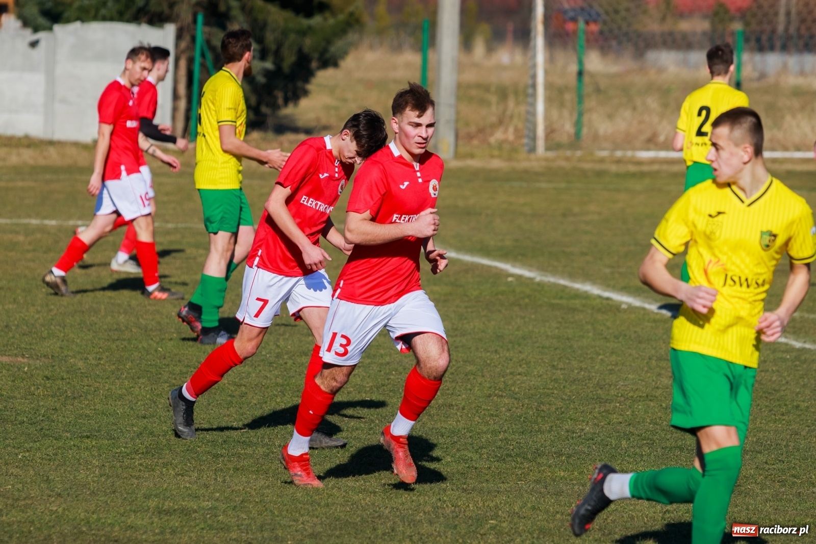 Zdjęcie w galerii na portalu naszraciborz.pl: Krzanowice zdeklasowały rezerwy Jastrzębia [FOTO] wiadomości z regionu