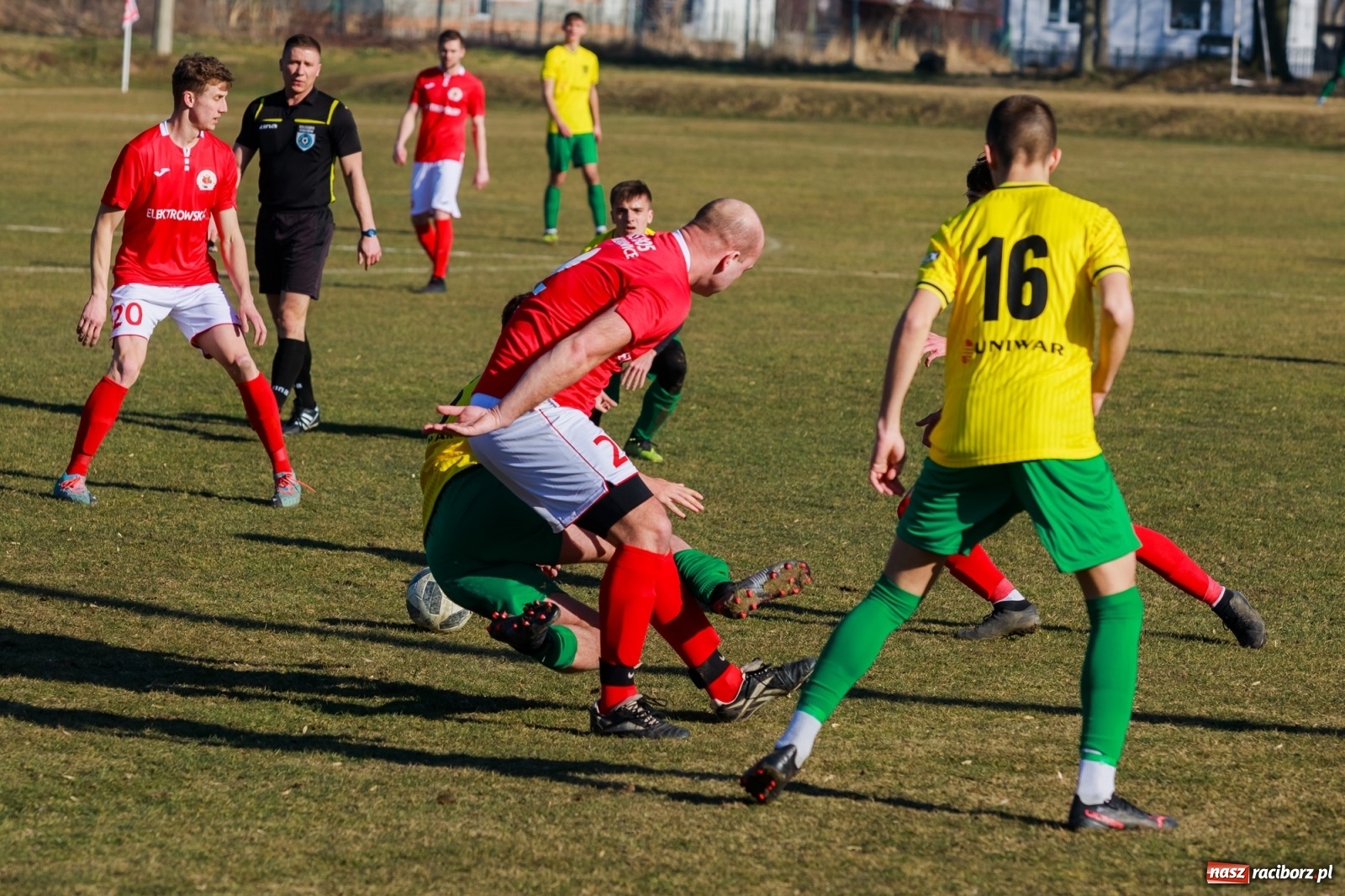 Zdjęcie w galerii na portalu naszraciborz.pl: Krzanowice zdeklasowały rezerwy Jastrzębia [FOTO] wiadomości z regionu