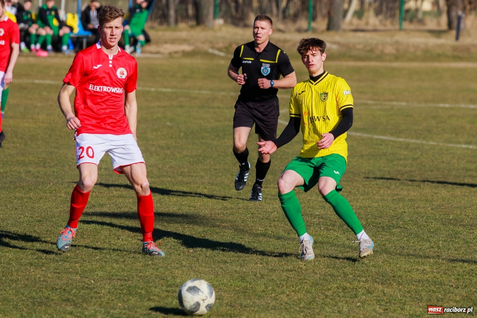 Zdjęcie w galerii na portalu naszraciborz.pl: Krzanowice zdeklasowały rezerwy Jastrzębia [FOTO] wiadomości z regionu