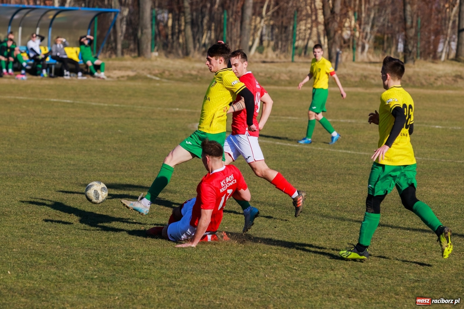 Zdjęcie w galerii na portalu naszraciborz.pl: Krzanowice zdeklasowały rezerwy Jastrzębia [FOTO] wiadomości z regionu