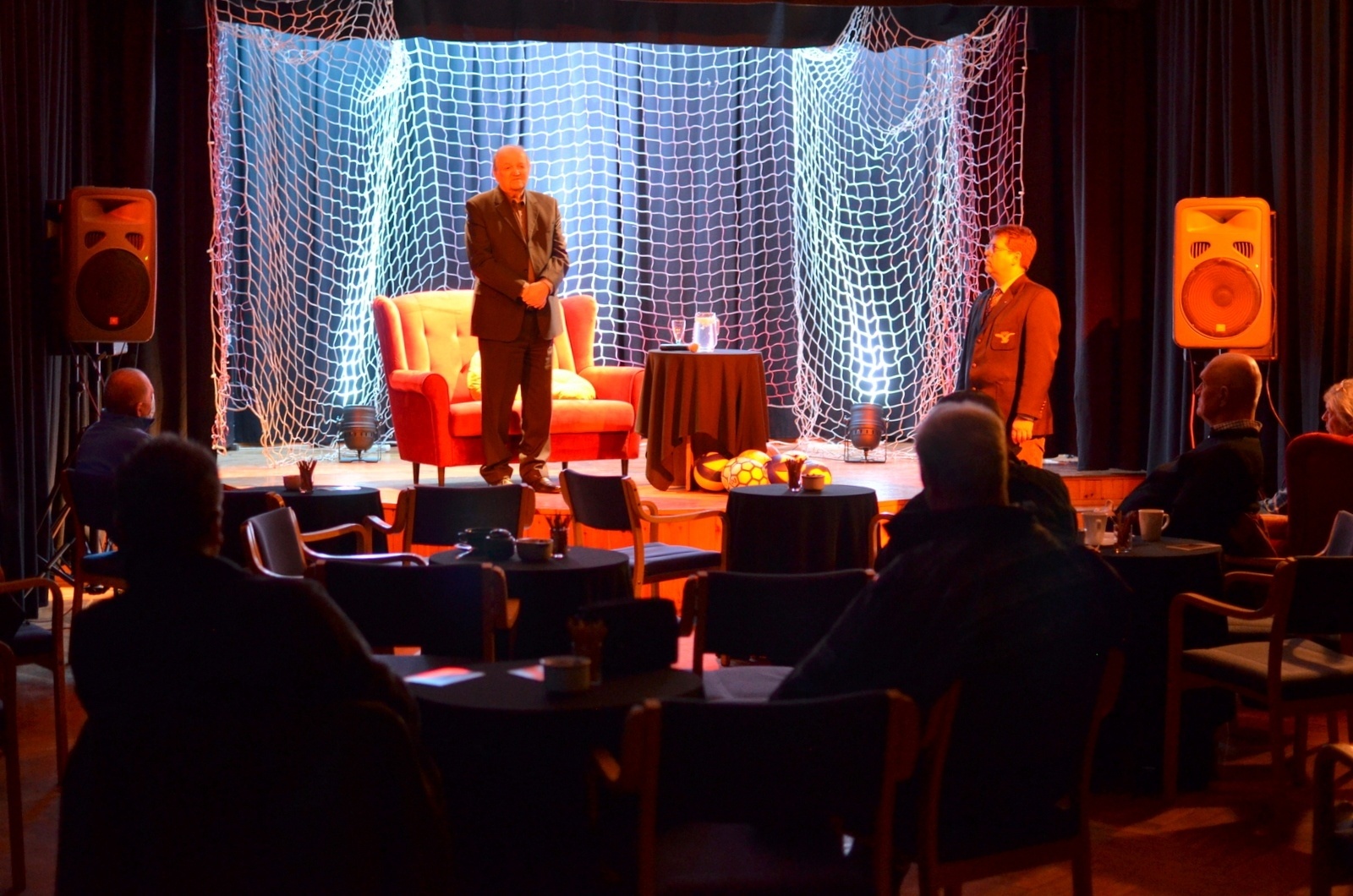 Zdjęcie w galerii na portalu naszraciborz.pl: W Punkt z legendarnym bramkarzem Hubertem Kostką wiadomości z regionu