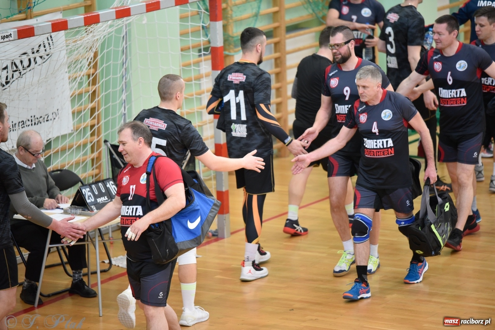 Zdjęcie w galerii na portalu naszraciborz.pl: Siatkarska niedziela z RLPS [FOTO] wiadomości z regionu