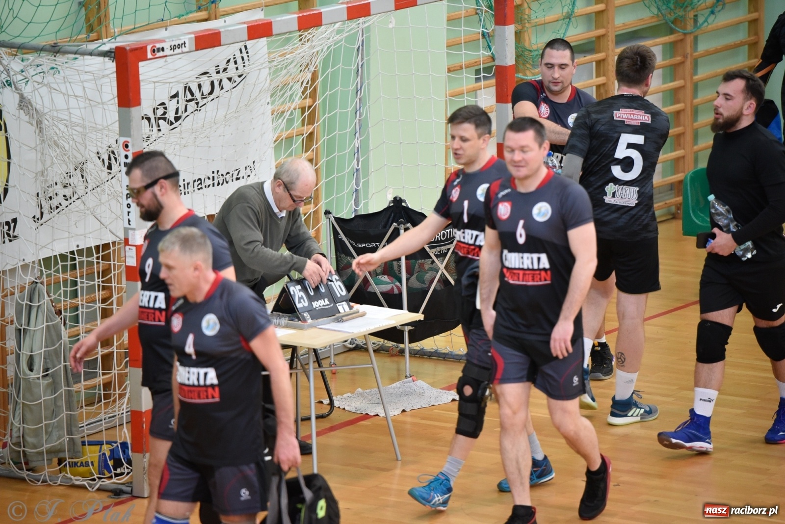 Zdjęcie w galerii na portalu naszraciborz.pl: Siatkarska niedziela z RLPS [FOTO] wiadomości z regionu