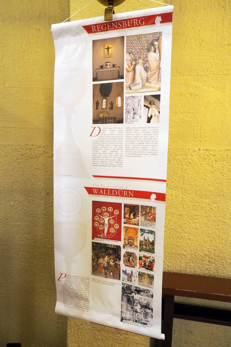 Zdjęcie w galerii na portalu naszraciborz.pl: Wystawa o cudach i rocznica wieczystej adoracji wiadomości z regionu