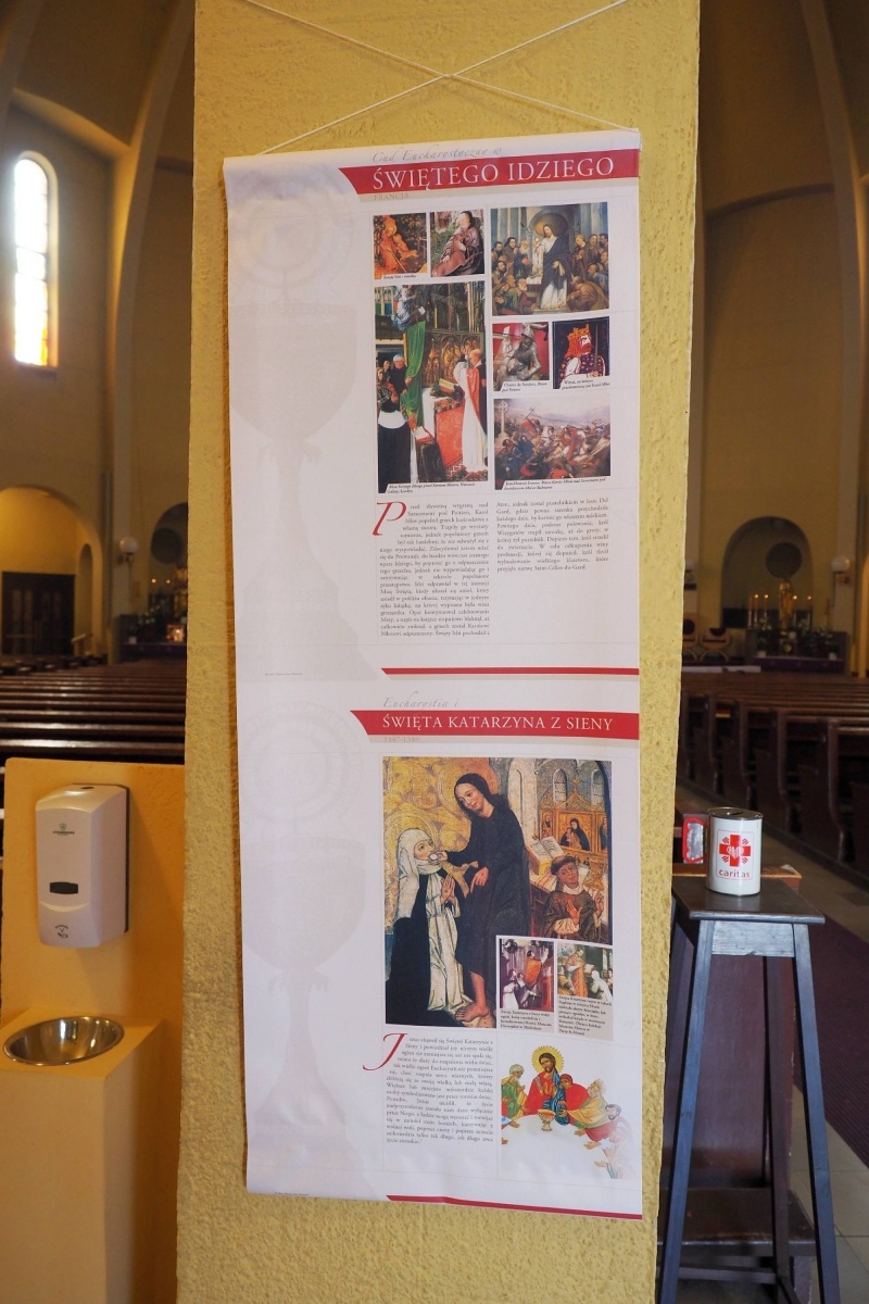 Zdjęcie w galerii na portalu naszraciborz.pl: Wystawa o cudach i rocznica wieczystej adoracji wiadomości z regionu