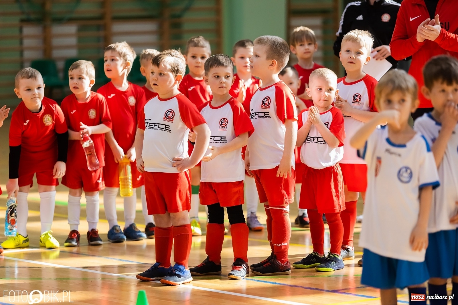Zdjęcie w galerii na portalu naszraciborz.pl: Ślązak Cup w Arenie Rafako. Rywalizacja rocznika 2016 [FOTO] wiadomości z regionu