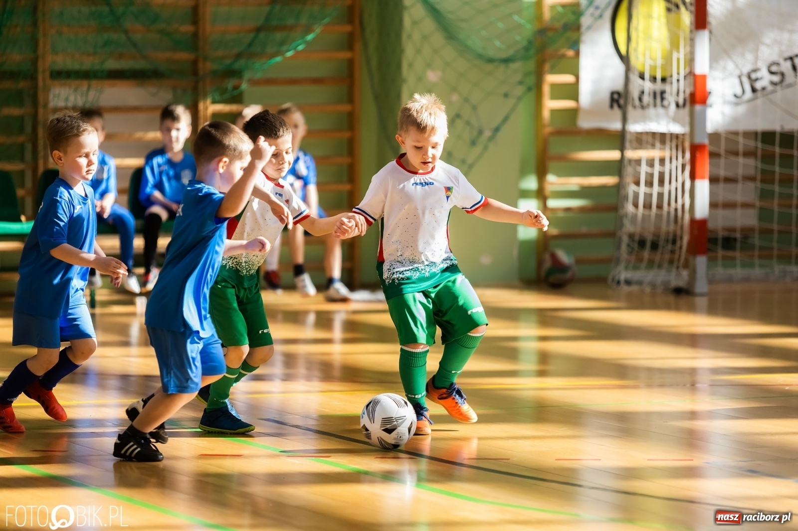 Zdjęcie w galerii na portalu naszraciborz.pl: Ślązak Cup w Arenie Rafako. Rywalizacja rocznika 2016 [FOTO] wiadomości z regionu