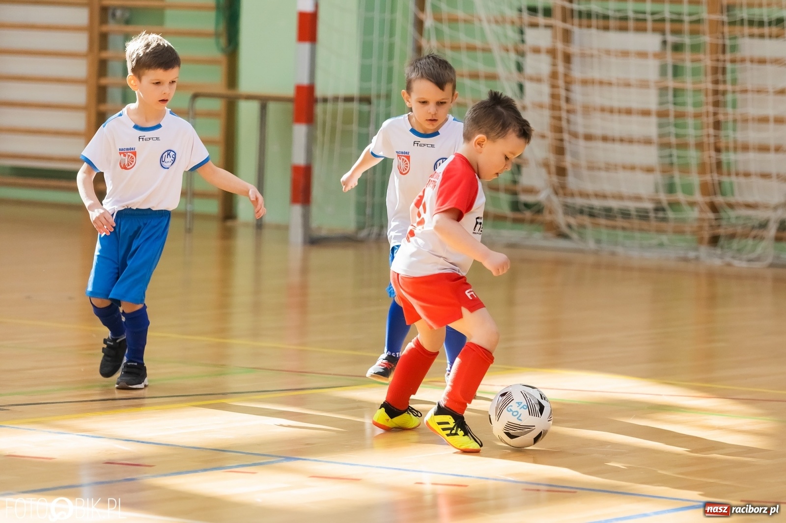 Zdjęcie w galerii na portalu naszraciborz.pl: Ślązak Cup w Arenie Rafako. Rywalizacja rocznika 2016 [FOTO] wiadomości z regionu