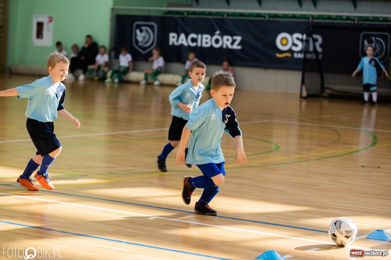 Zdjęcie w galerii na portalu naszraciborz.pl: Ślązak Cup w Arenie Rafako. Rywalizacja rocznika 2016 [FOTO] wiadomości z regionu