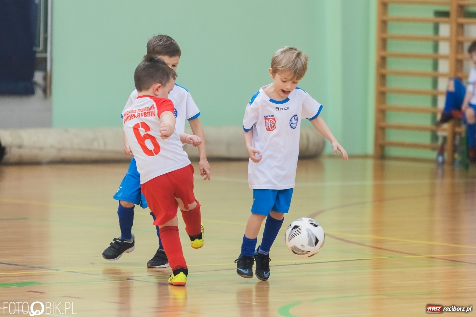 Zdjęcie w galerii na portalu naszraciborz.pl: Ślązak Cup w Arenie Rafako. Rywalizacja rocznika 2016 [FOTO] wiadomości z regionu