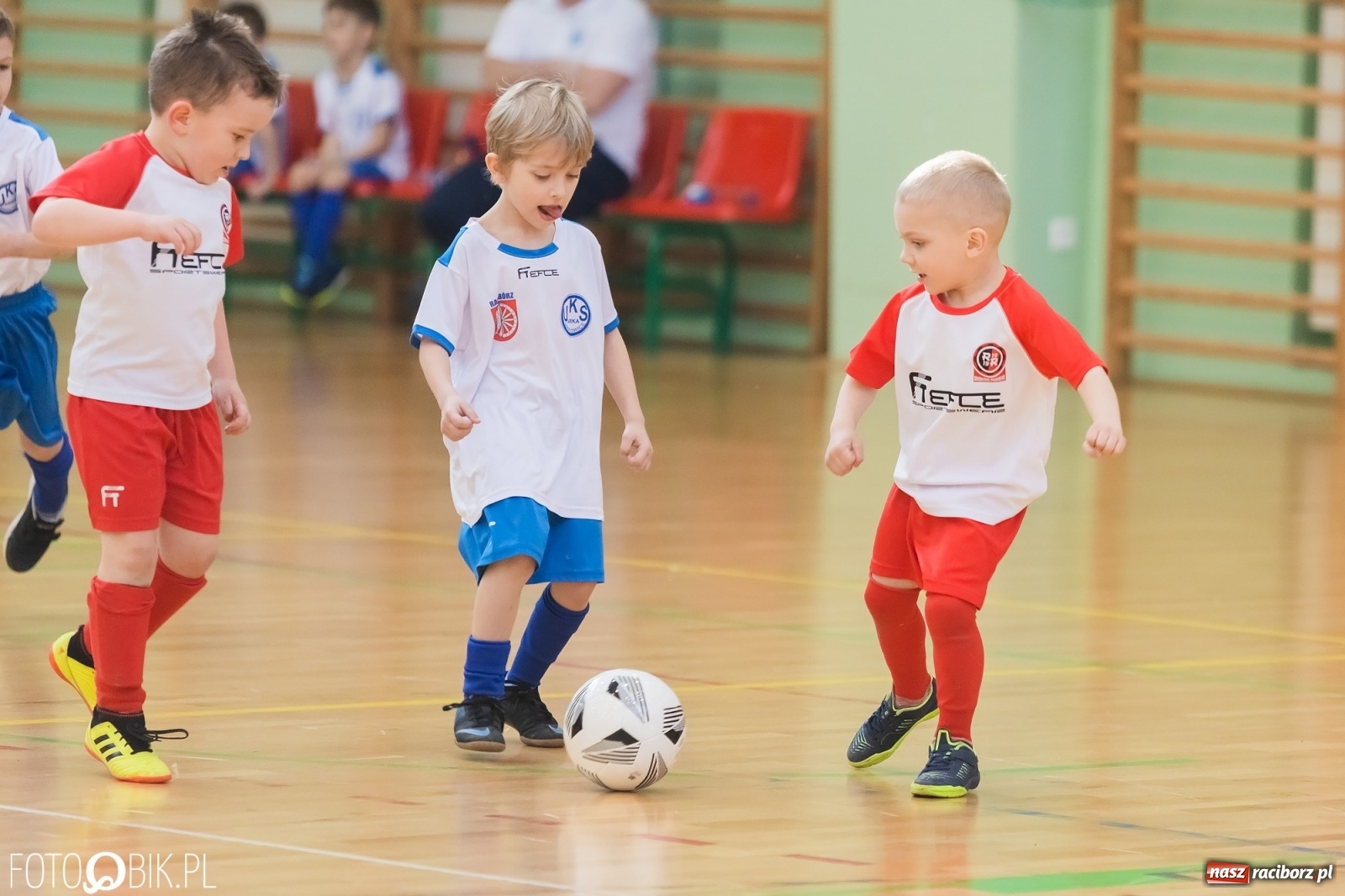 Zdjęcie w galerii na portalu naszraciborz.pl: Ślązak Cup w Arenie Rafako. Rywalizacja rocznika 2016 [FOTO] wiadomości z regionu