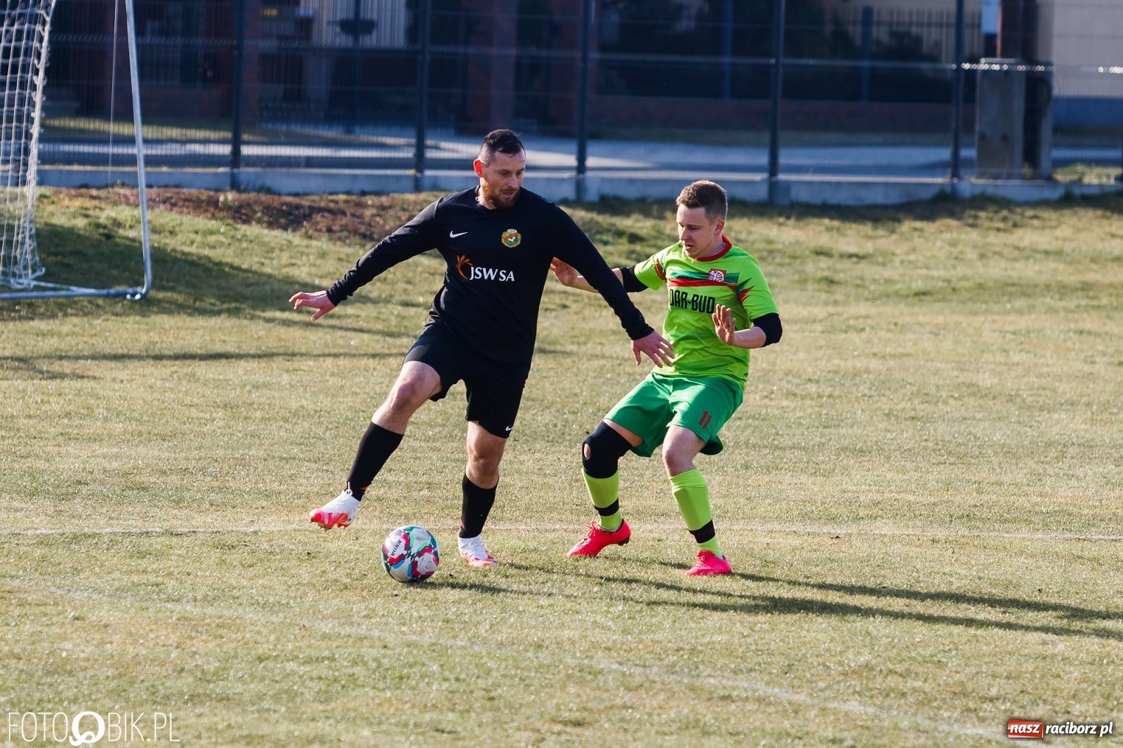 Zdjęcie w galerii na portalu naszraciborz.pl: Starcie Dawida z Goliatem przy Urbana [FOTO] wiadomości z regionu
