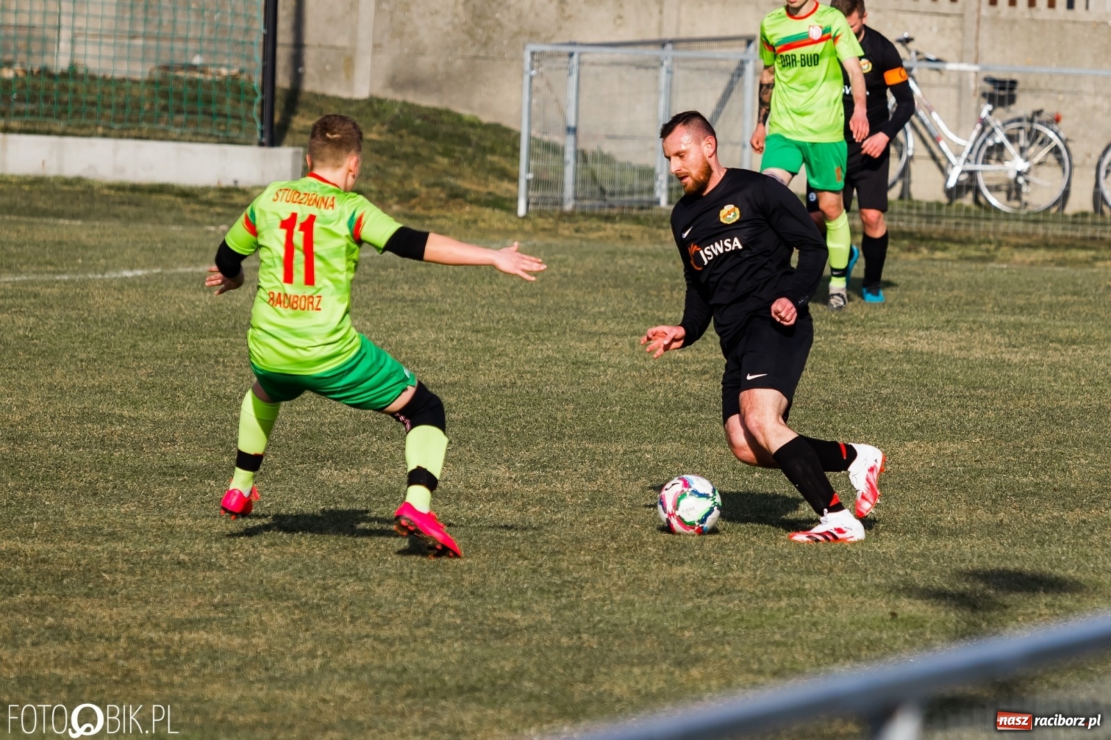 Zdjęcie w galerii na portalu naszraciborz.pl: Starcie Dawida z Goliatem przy Urbana [FOTO] wiadomości z regionu