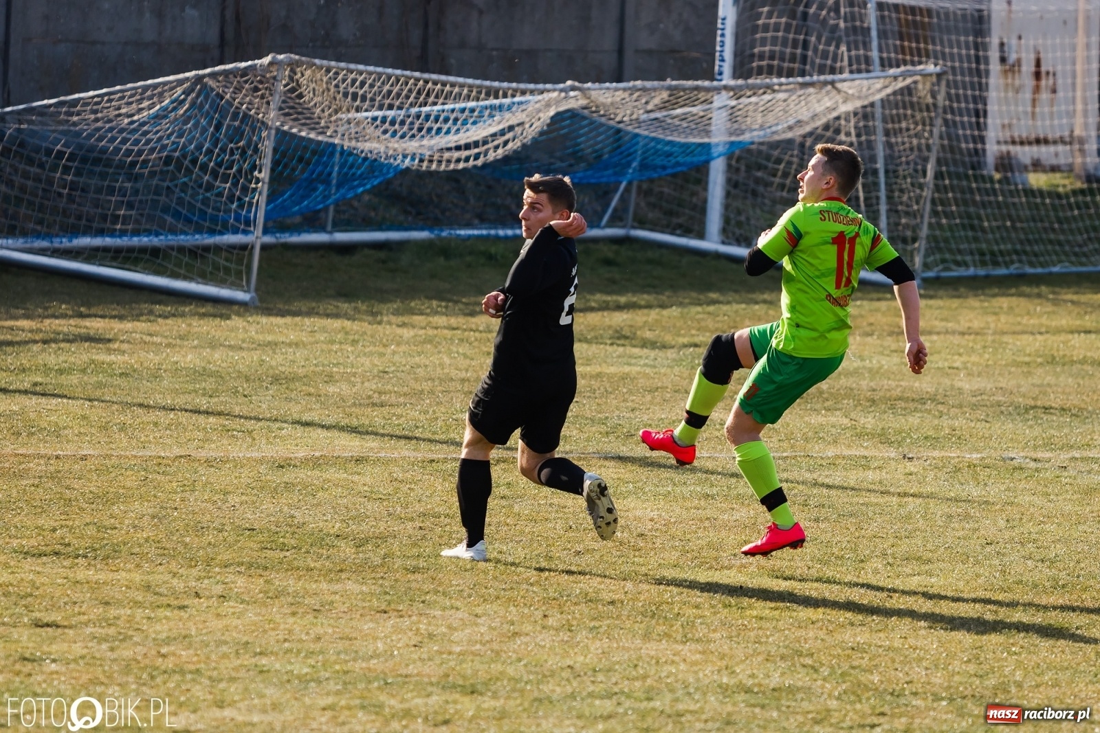 Zdjęcie w galerii na portalu naszraciborz.pl: Starcie Dawida z Goliatem przy Urbana [FOTO] wiadomości z regionu