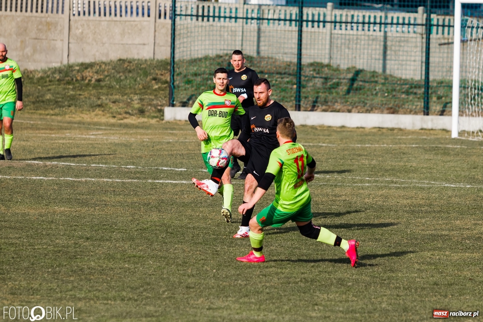 Zdjęcie w galerii na portalu naszraciborz.pl: Starcie Dawida z Goliatem przy Urbana [FOTO] wiadomości z regionu