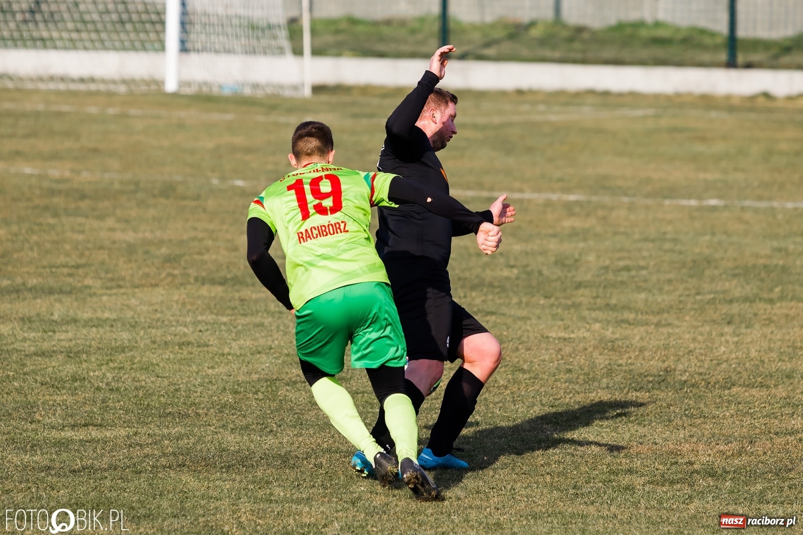 Zdjęcie w galerii na portalu naszraciborz.pl: Starcie Dawida z Goliatem przy Urbana [FOTO] wiadomości z regionu