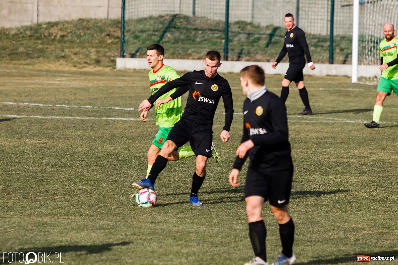 Zdjęcie w galerii na portalu naszraciborz.pl: Starcie Dawida z Goliatem przy Urbana [FOTO] wiadomości z regionu