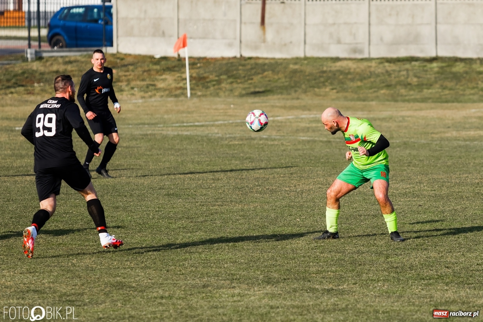 Zdjęcie w galerii na portalu naszraciborz.pl: Starcie Dawida z Goliatem przy Urbana [FOTO] wiadomości z regionu