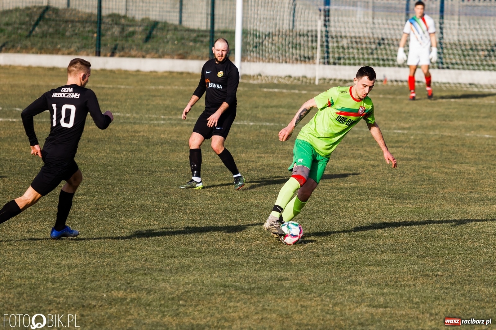 Zdjęcie w galerii na portalu naszraciborz.pl: Starcie Dawida z Goliatem przy Urbana [FOTO] wiadomości z regionu