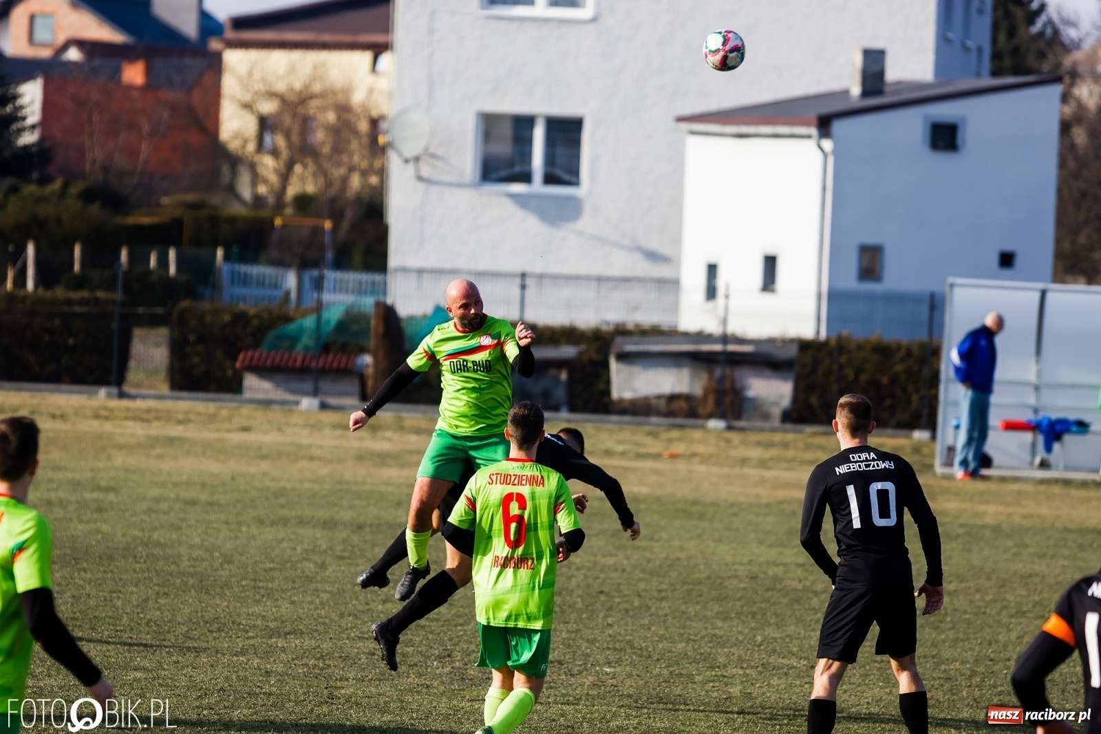 Zdjęcie w galerii na portalu naszraciborz.pl: Starcie Dawida z Goliatem przy Urbana [FOTO] wiadomości z regionu