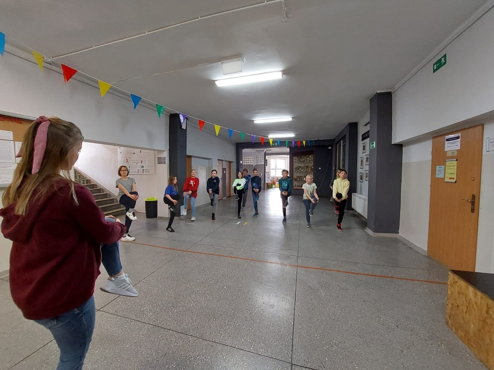 Zdjęcie w galerii na portalu naszraciborz.pl: Zwolnieni z teorii w SP 1 wiadomości z regionu