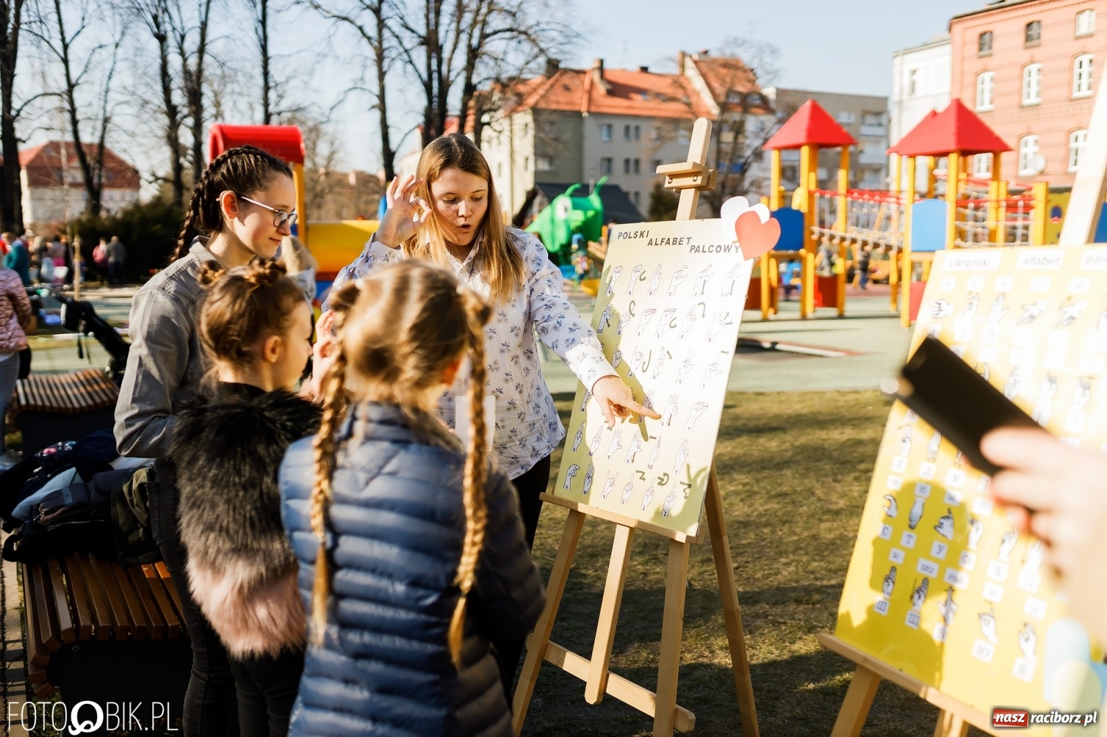 Zdjęcie w galerii na portalu naszraciborz.pl: Powitanie wiosny w Ogródku Jordanowskim [FOTO i WIDEO] wiadomości z regionu