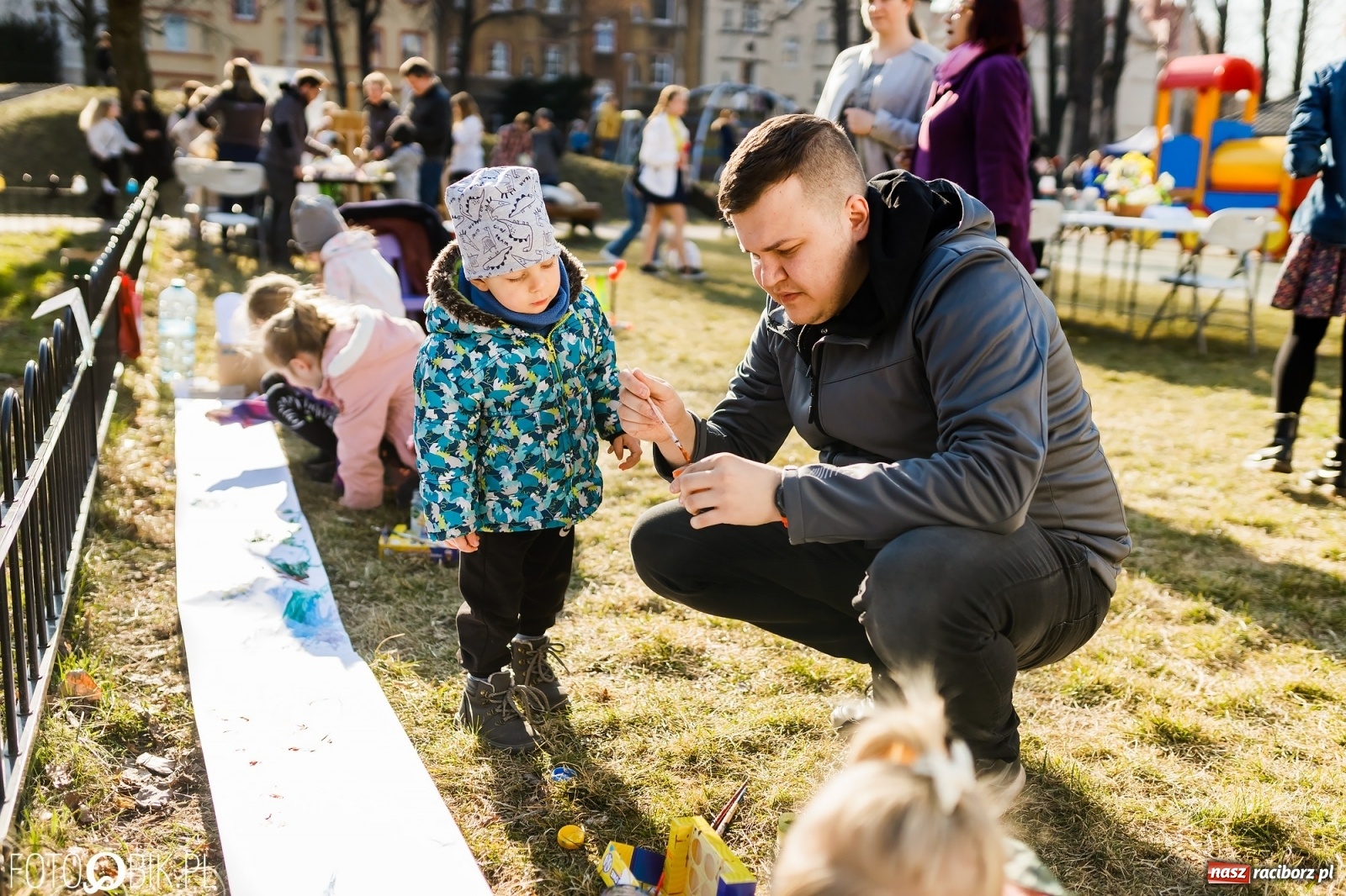 Zdjęcie w galerii na portalu naszraciborz.pl: Powitanie wiosny w Ogródku Jordanowskim [FOTO i WIDEO] wiadomości z regionu