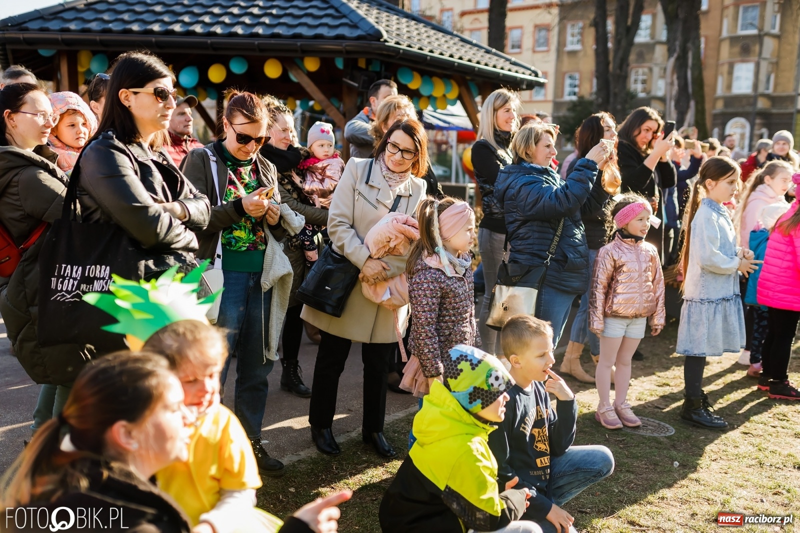 Zdjęcie w galerii na portalu naszraciborz.pl: Powitanie wiosny w Ogródku Jordanowskim [FOTO i WIDEO] wiadomości z regionu