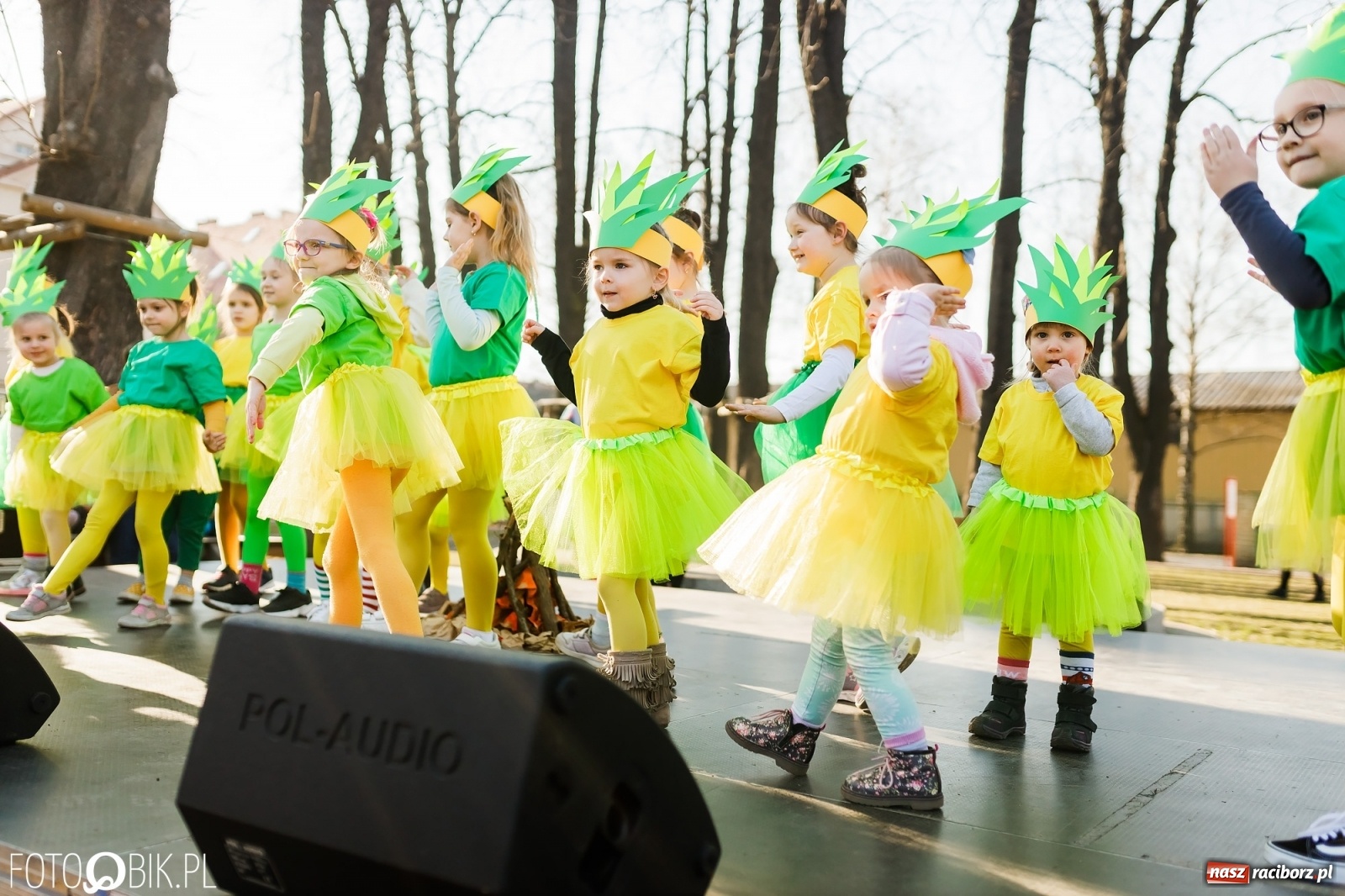 Zdjęcie w galerii na portalu naszraciborz.pl: Powitanie wiosny w Ogródku Jordanowskim [FOTO i WIDEO] wiadomości z regionu