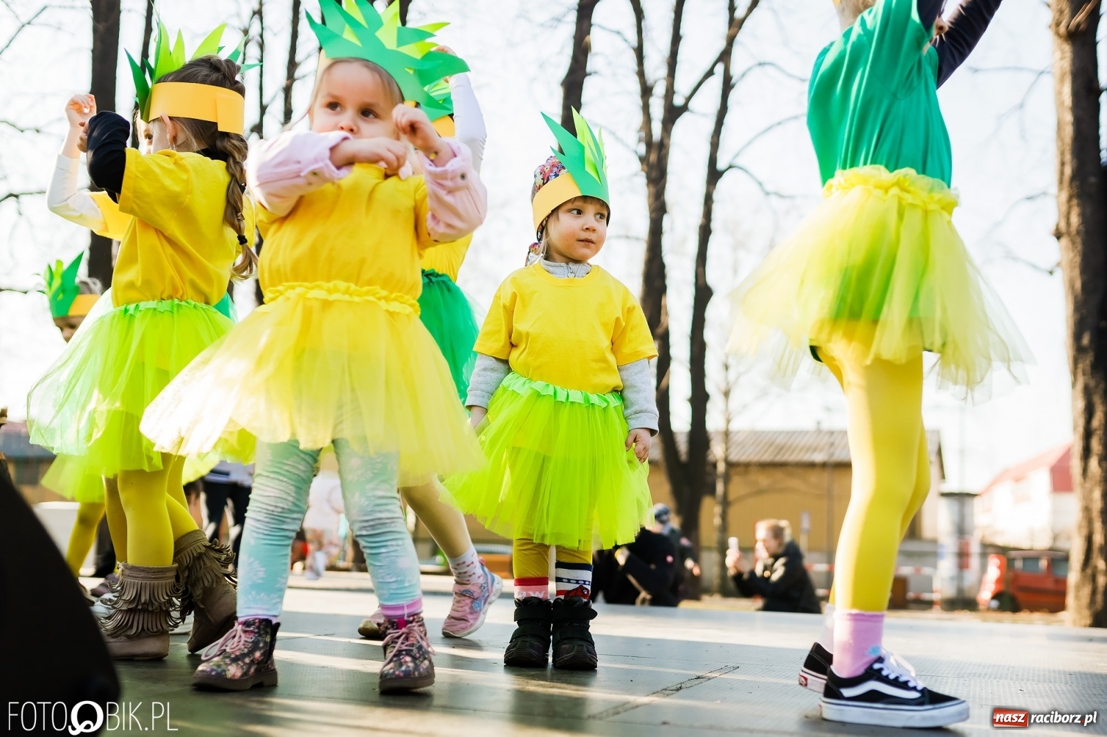 Zdjęcie w galerii na portalu naszraciborz.pl: Powitanie wiosny w Ogródku Jordanowskim [FOTO i WIDEO] wiadomości z regionu