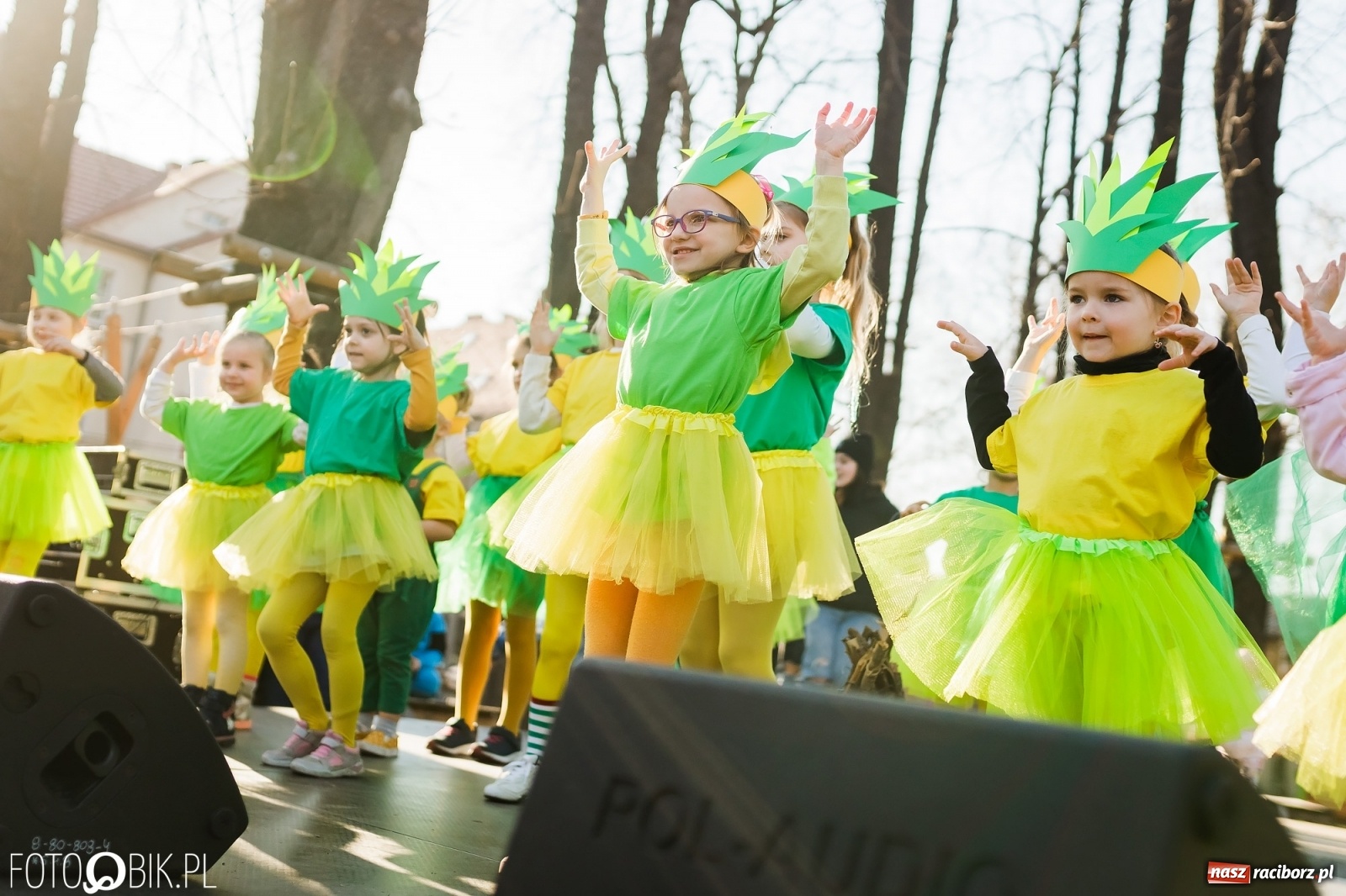 Zdjęcie w galerii na portalu naszraciborz.pl: Powitanie wiosny w Ogródku Jordanowskim [FOTO i WIDEO] wiadomości z regionu