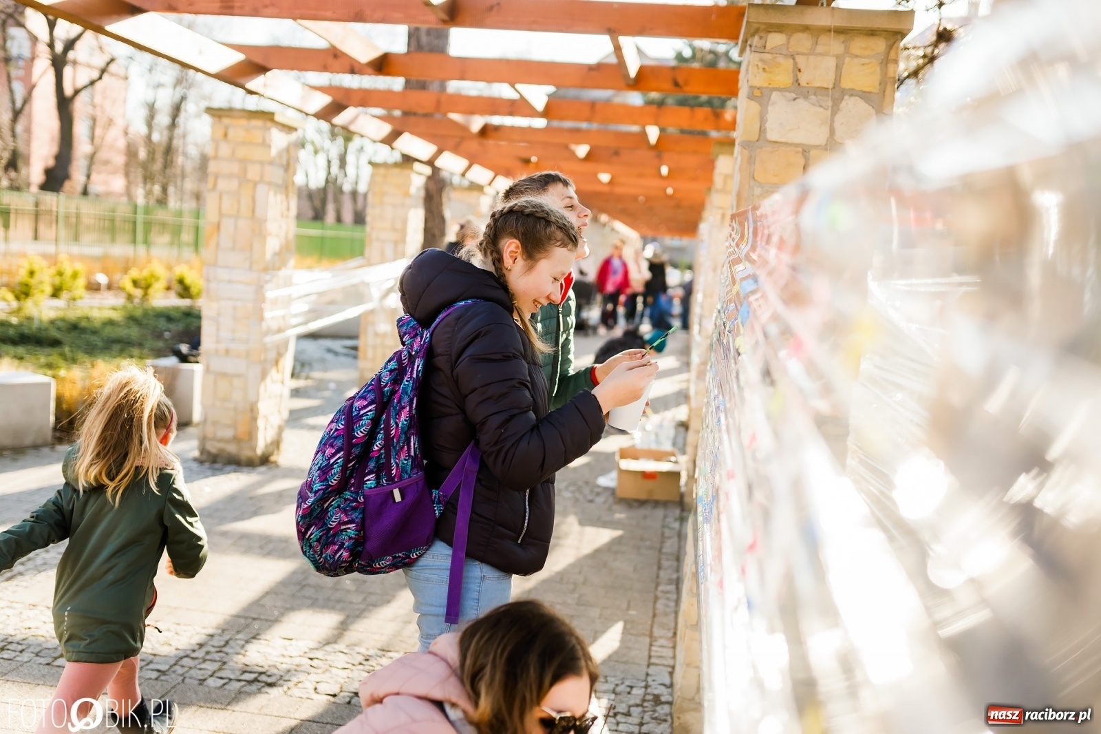 Zdjęcie w galerii na portalu naszraciborz.pl: Powitanie wiosny w Ogródku Jordanowskim [FOTO i WIDEO] wiadomości z regionu