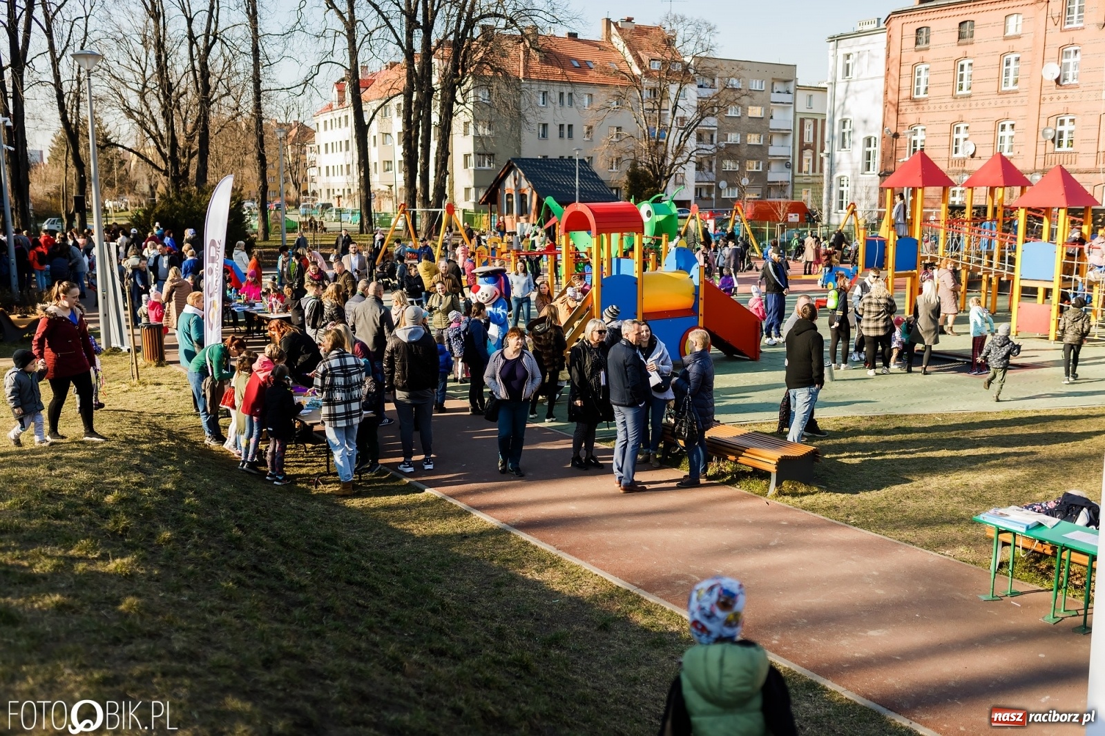 Zdjęcie w galerii na portalu naszraciborz.pl: Powitanie wiosny w Ogródku Jordanowskim [FOTO i WIDEO] wiadomości z regionu