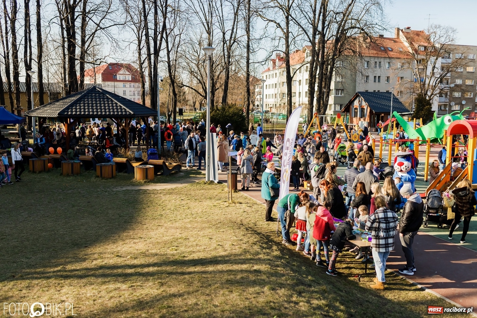 Zdjęcie w galerii na portalu naszraciborz.pl: Powitanie wiosny w Ogródku Jordanowskim [FOTO i WIDEO] wiadomości z regionu