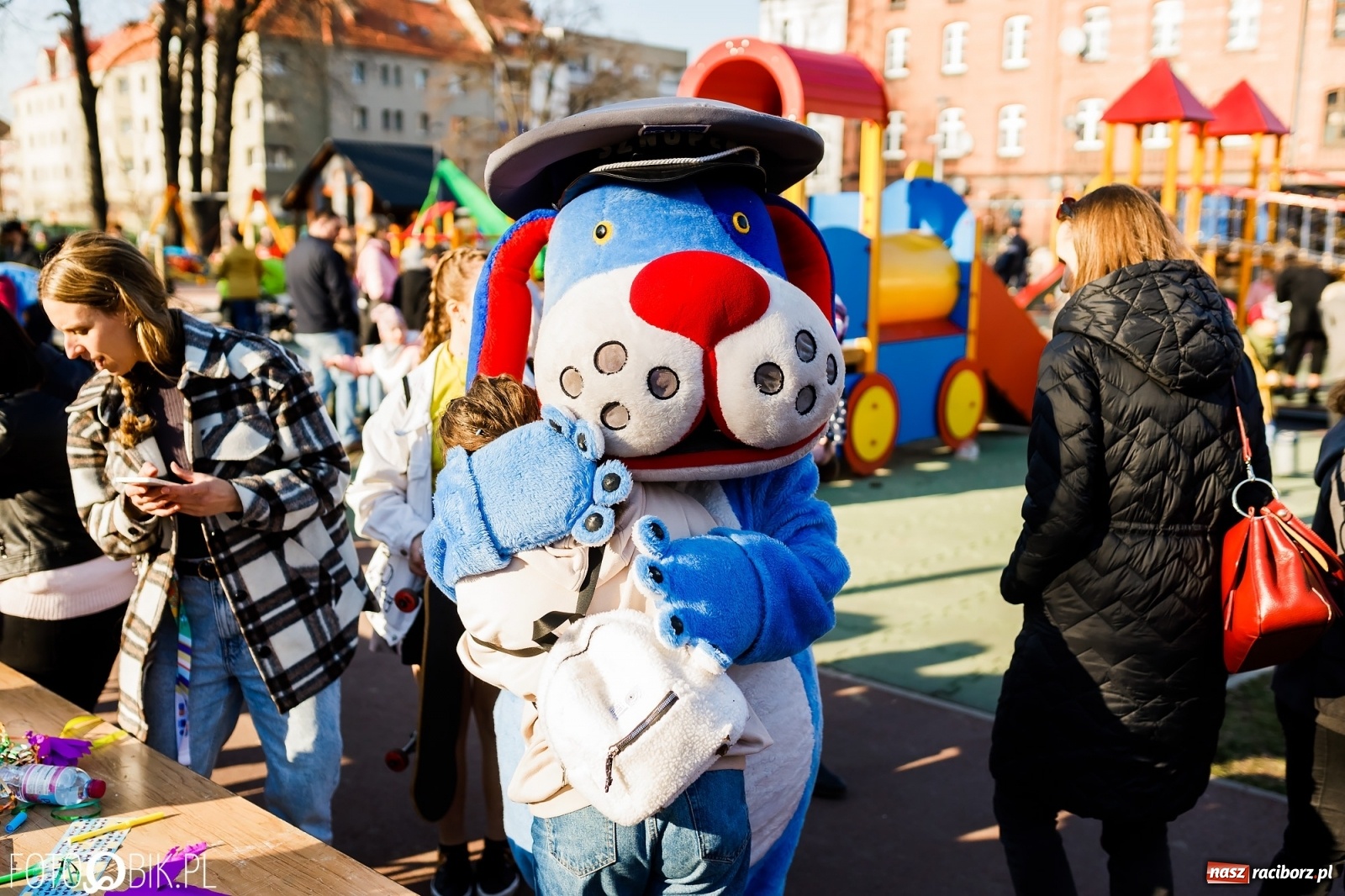 Zdjęcie w galerii na portalu naszraciborz.pl: Powitanie wiosny w Ogródku Jordanowskim [FOTO i WIDEO] wiadomości z regionu