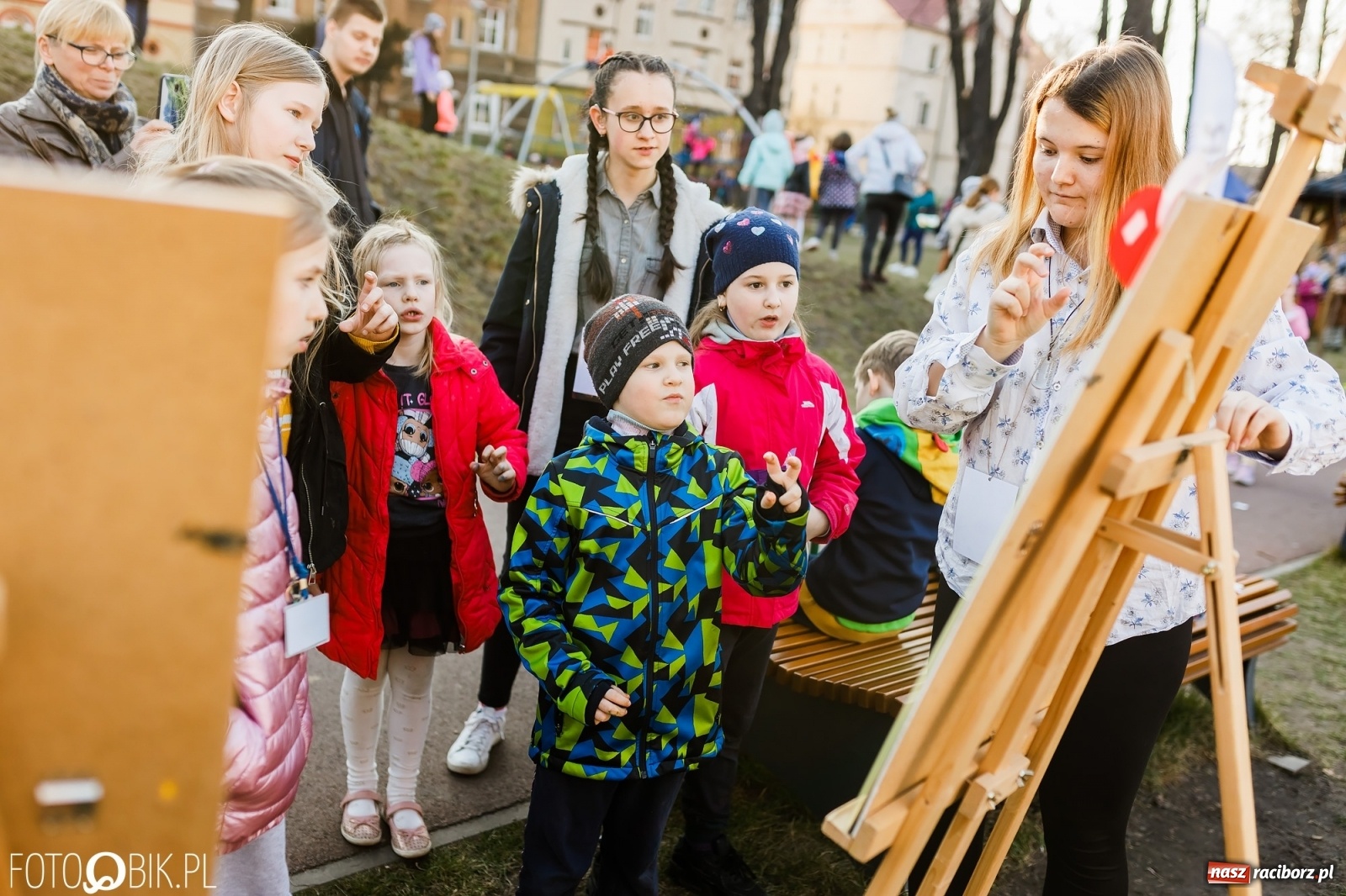 Zdjęcie w galerii na portalu naszraciborz.pl: Powitanie wiosny w Ogródku Jordanowskim [FOTO i WIDEO] wiadomości z regionu
