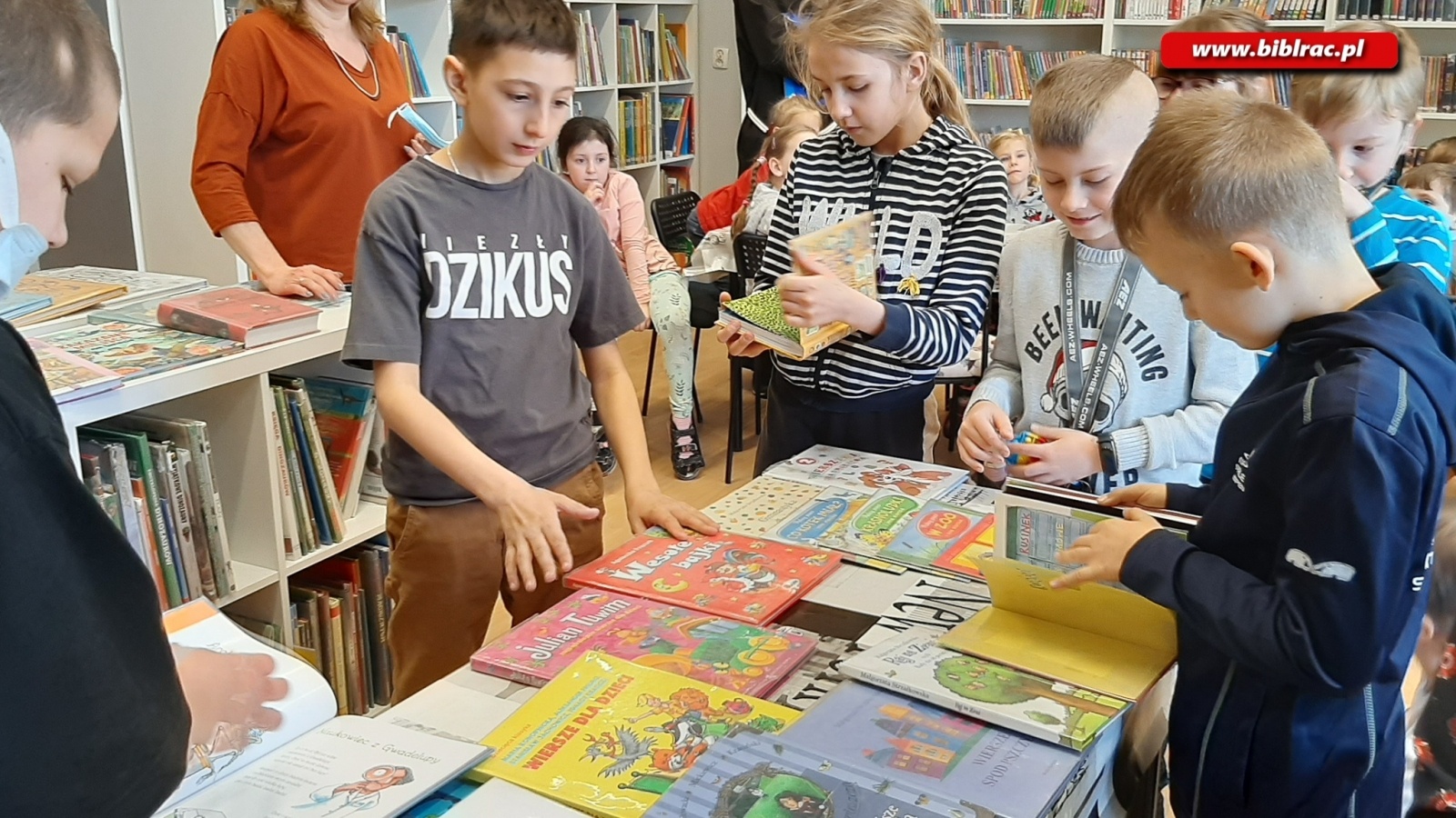 Zdjęcie w galerii na portalu naszraciborz.pl: Biblioteka świętowała Światowy Dzień Poezji wiadomości z regionu