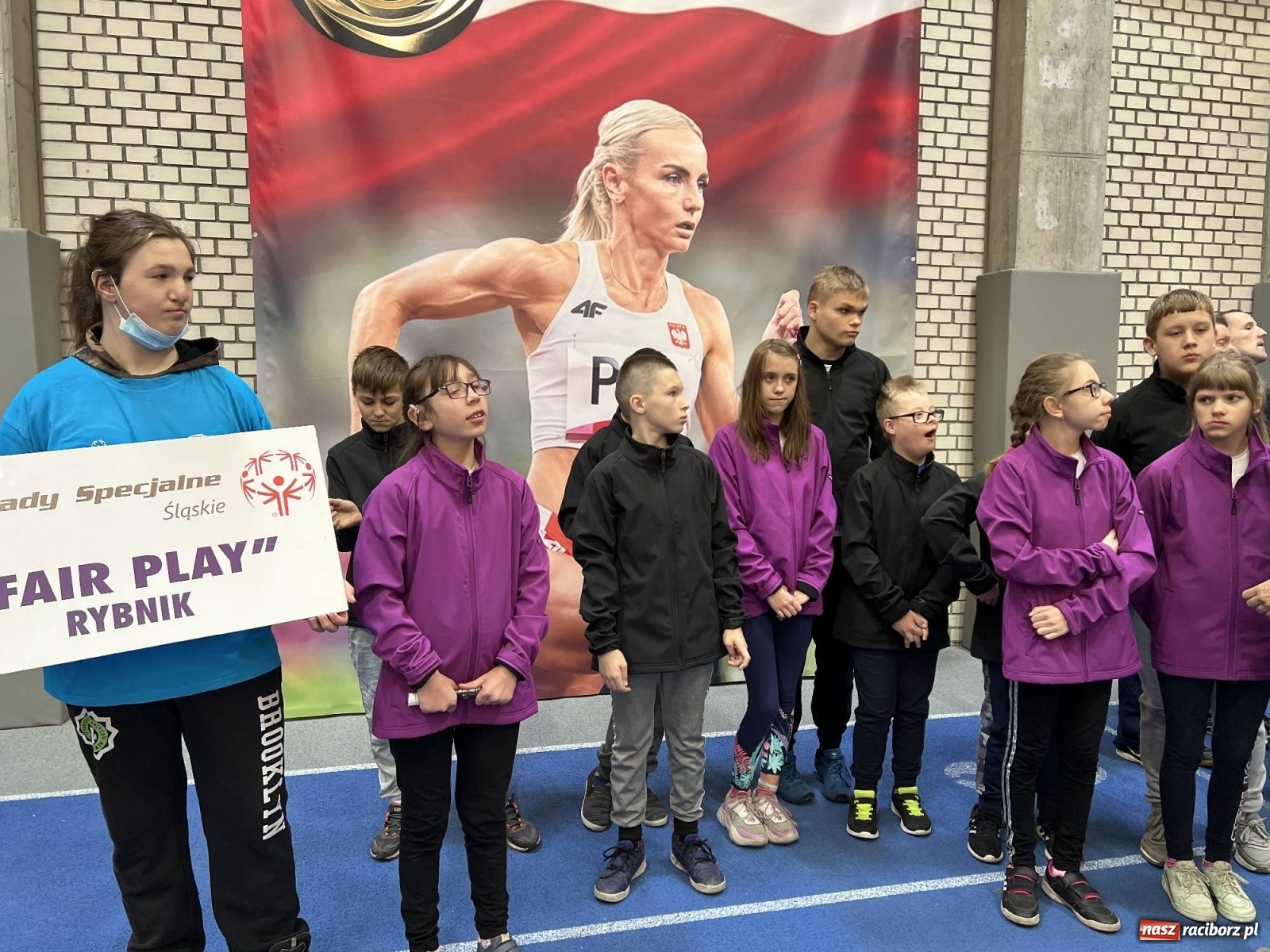 Zdjęcie w galerii na portalu naszraciborz.pl: Racibórz gospodarzem śląskiego mityngu olimpiad specjalnych wiadomości z regionu