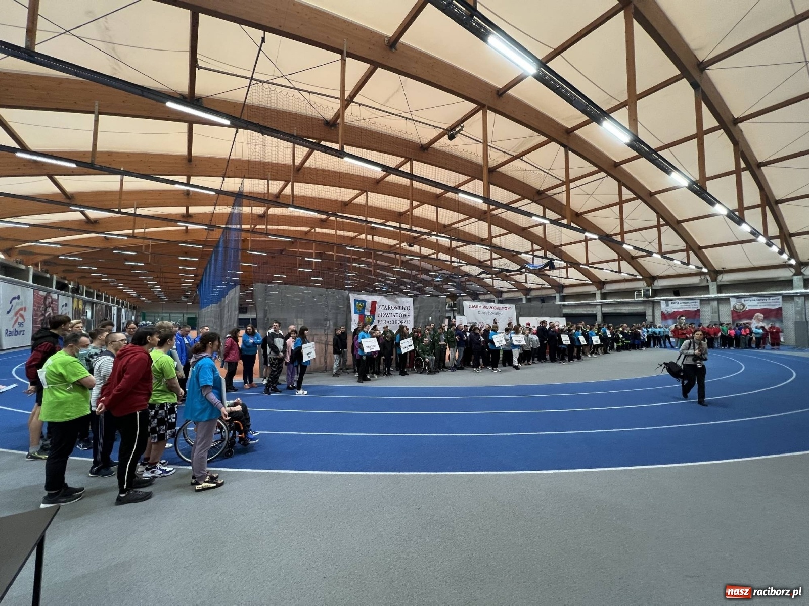 Zdjęcie w galerii na portalu naszraciborz.pl: Racibórz gospodarzem śląskiego mityngu olimpiad specjalnych wiadomości z regionu